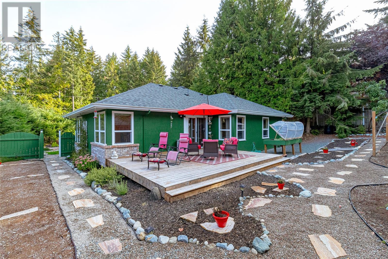 Property at 1520 Gallier Rd image 2