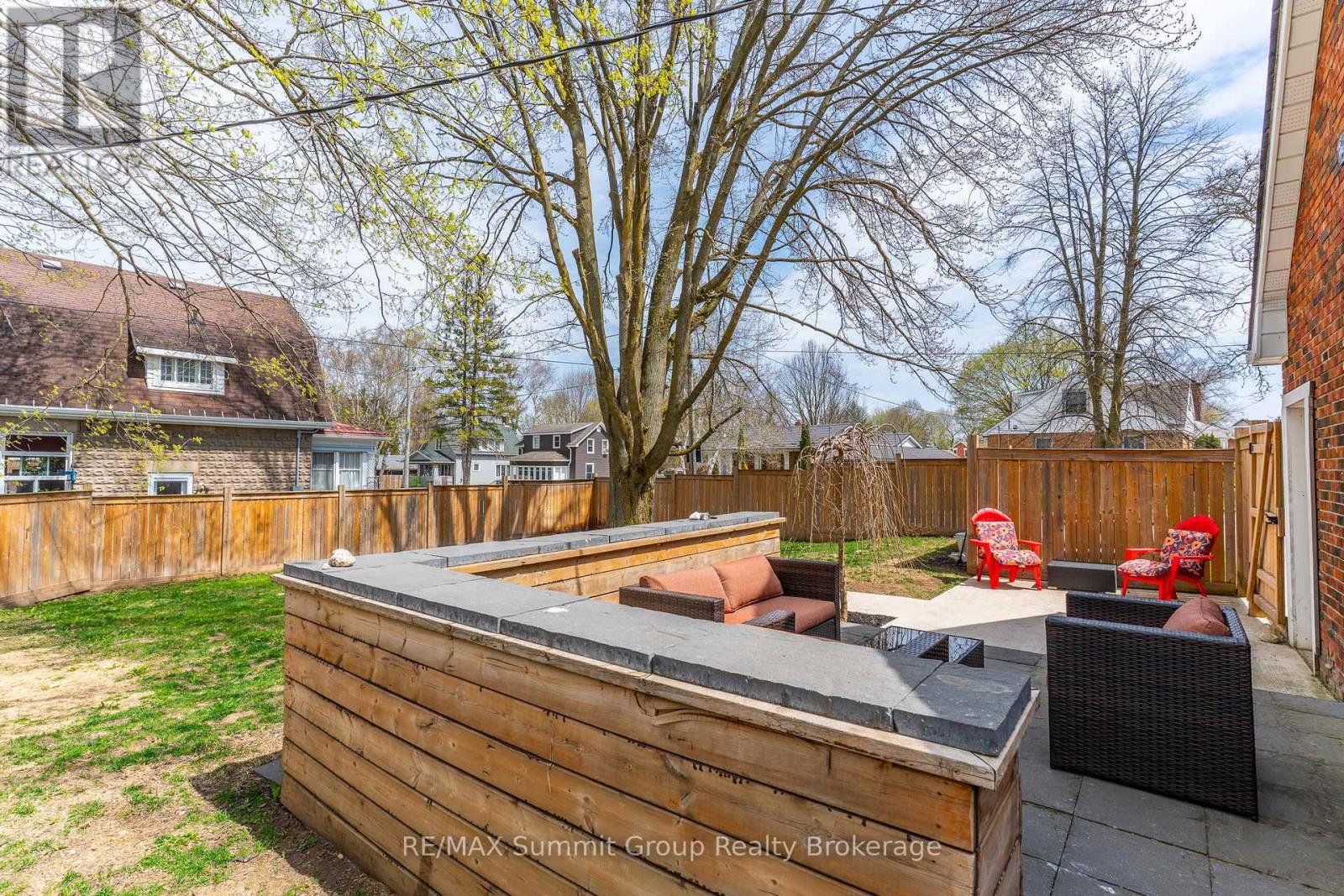 142 7th Street, Hanover, Ontario  N4N 1G4 - Photo 26 - X12117564