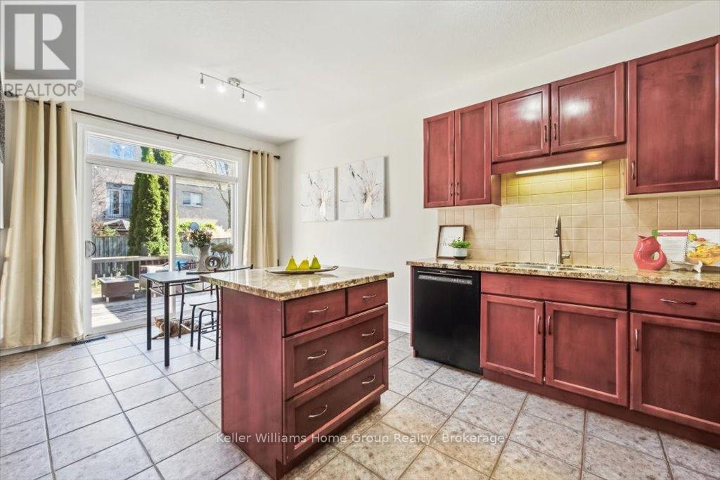 6 Geddes Crescent, Guelph (Kortright West), Ontario  N1G 5K3 - Photo 14 - X12117590