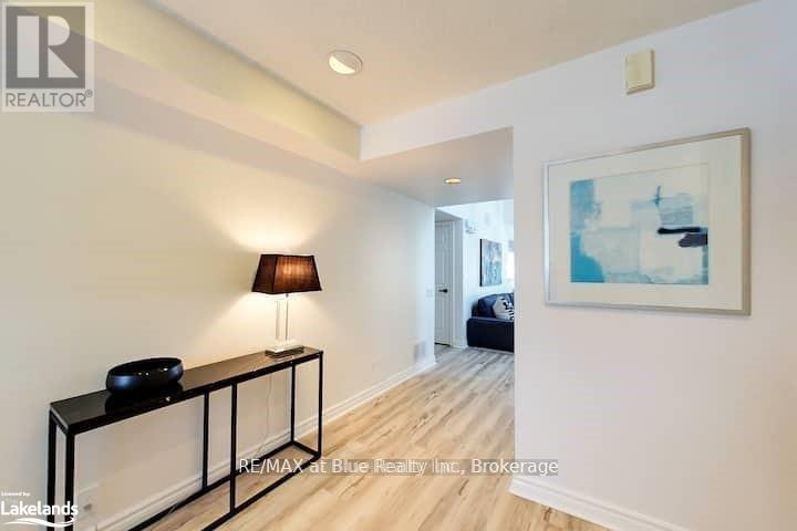 112 - 110 Fairway Court, Blue Mountains, Ontario  L9Y 0P8 - Photo 4 - X12117600