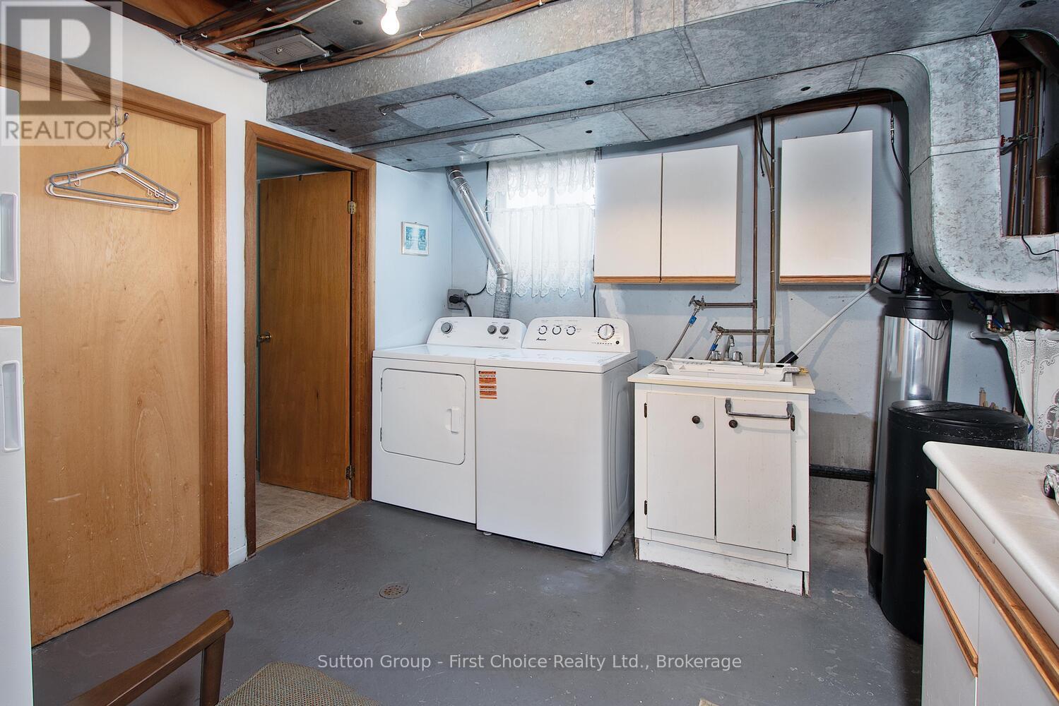 329 Hibernia Street, Stratford, Ontario  N5A 5V9 - Photo 24 - X12117707