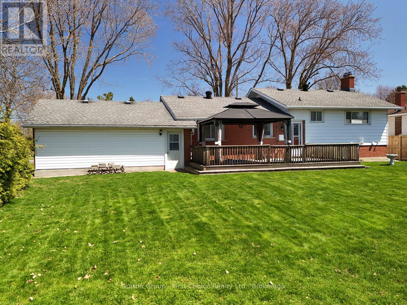 329 Hibernia Street, Stratford, Ontario  N5A 5V9 - Photo 26 - X12117707