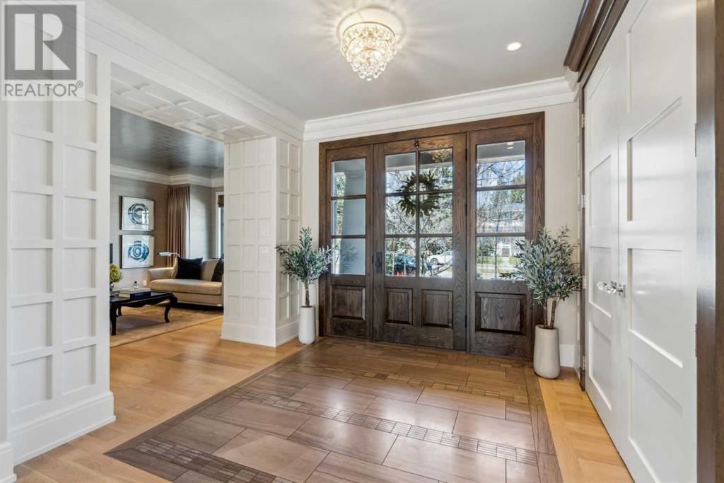 Property at 1615 49 Avenue SW image 5