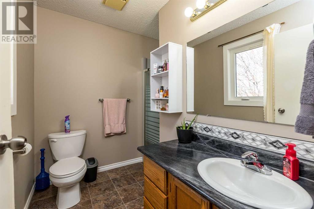 2705 52 Avenue, Lloydminster, Alberta  T9V 2L3 - Photo 19 - A2213606