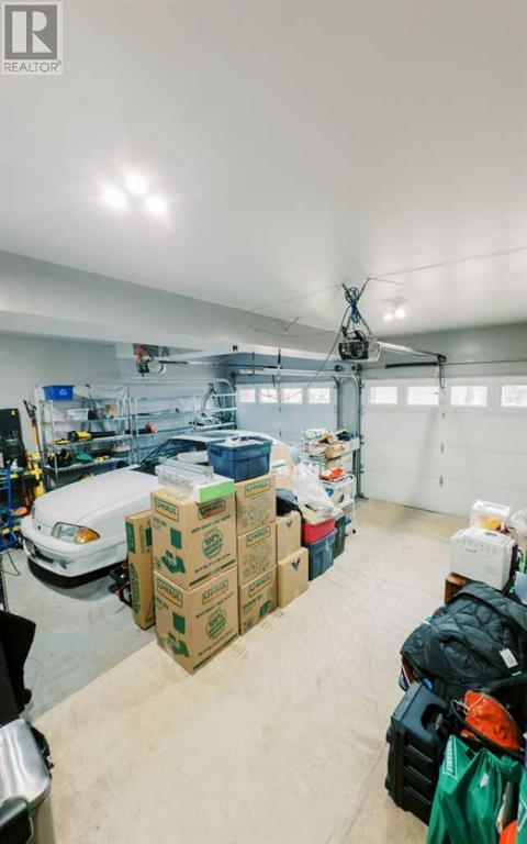 6403 41 Avenue, Stettler, Alberta  T4K 1E6 - Photo 46 - A2207911