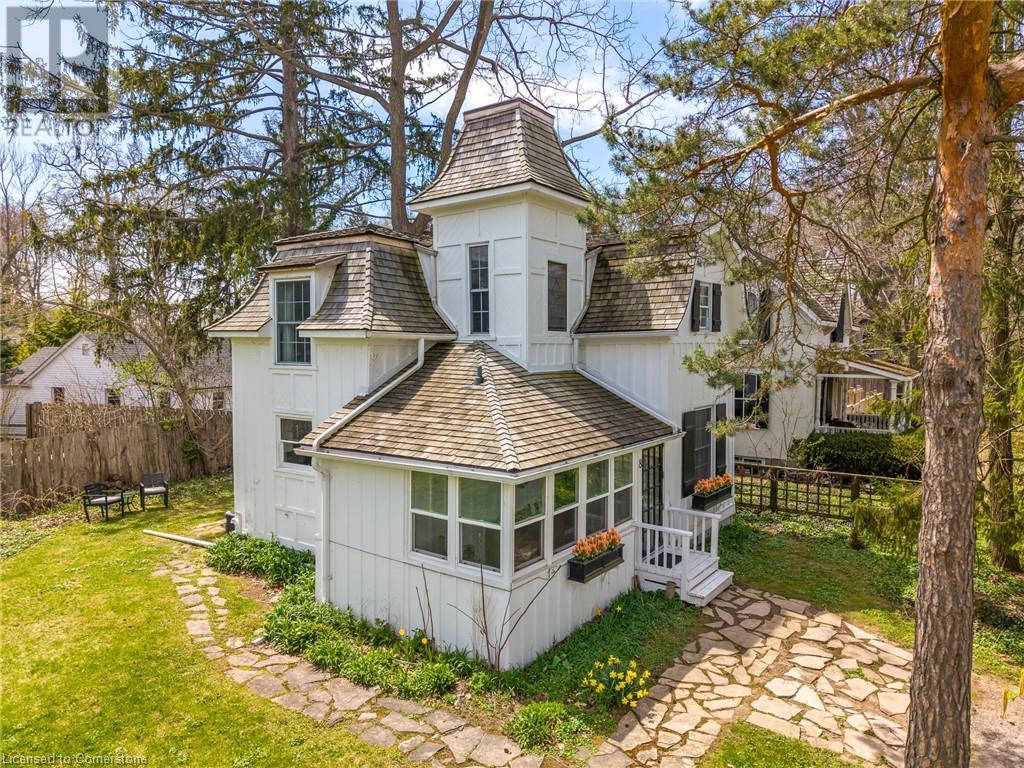 Property at 8 LUTHER Avenue image 1