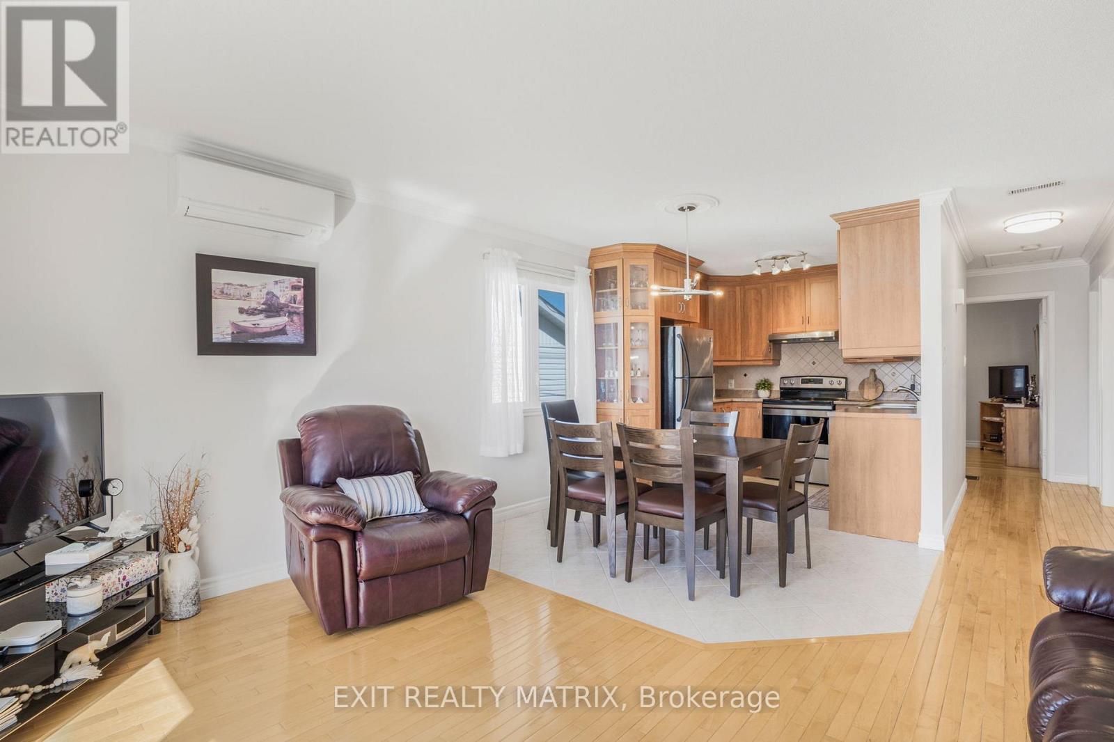 463 Tupper Street, Hawkesbury, Ontario  K6A 3L8 - Photo 10 - X12117589