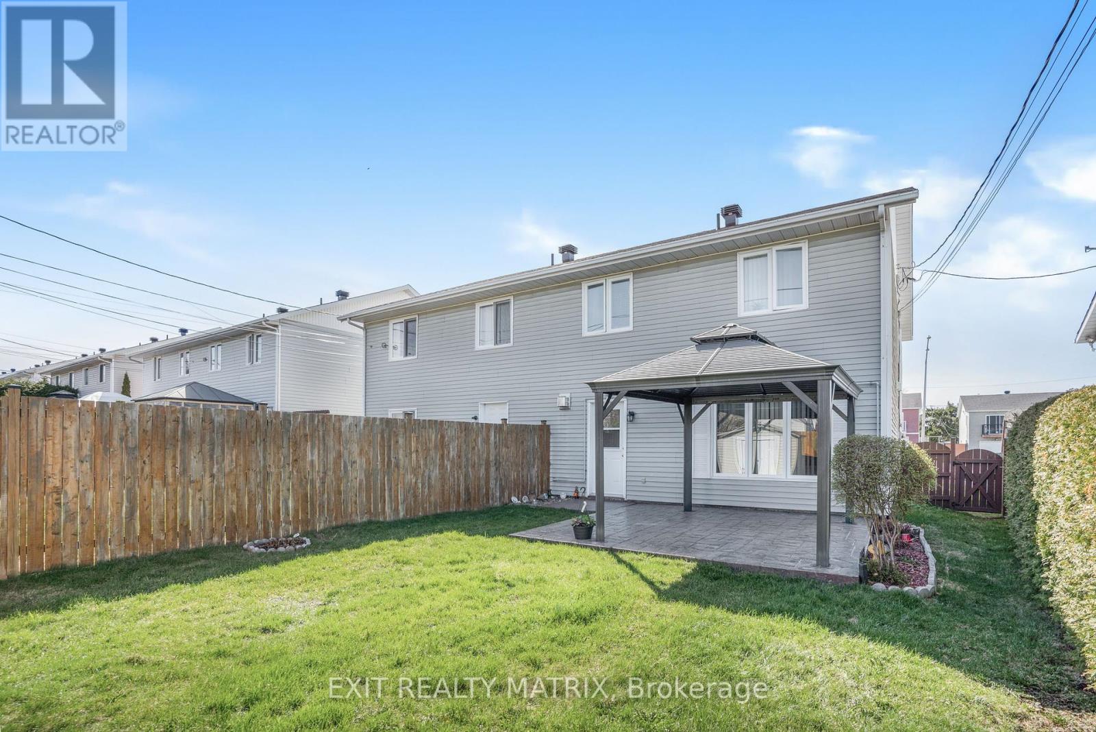 463 Tupper Street, Hawkesbury, Ontario  K6A 3L8 - Photo 3 - X12117589