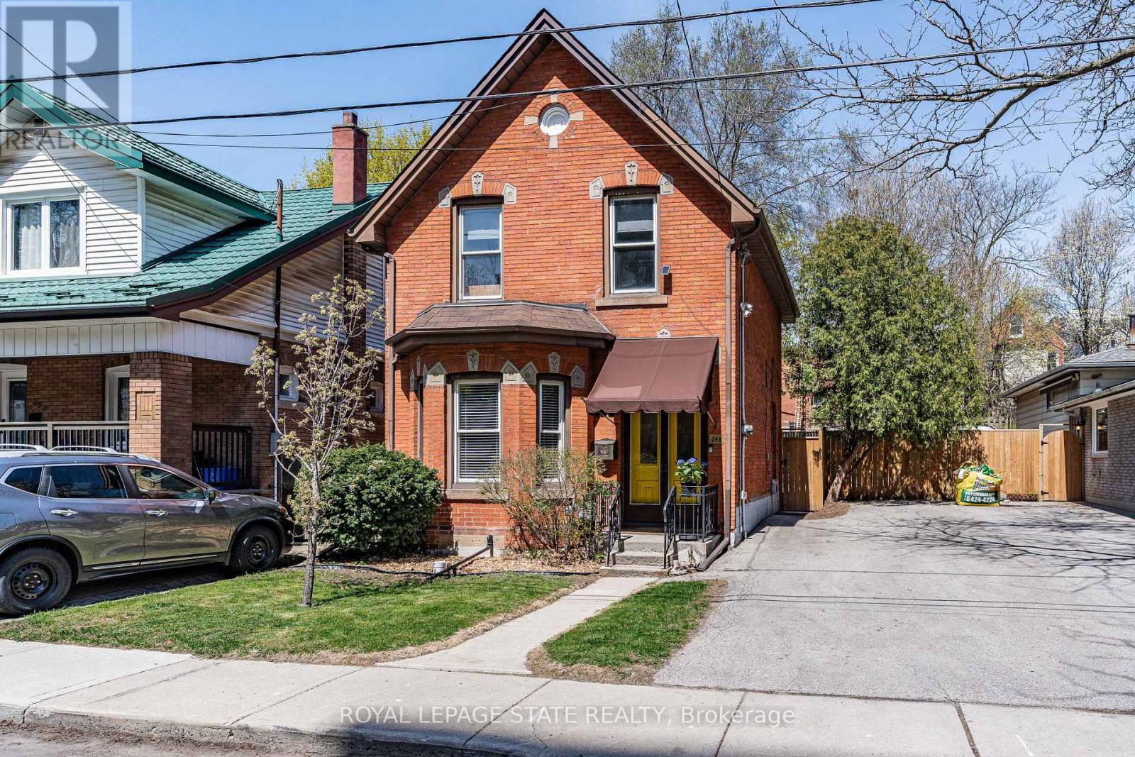 248 Bold Street, Hamilton, Ontario  L8P 1V8 - Photo 1 - X12117384