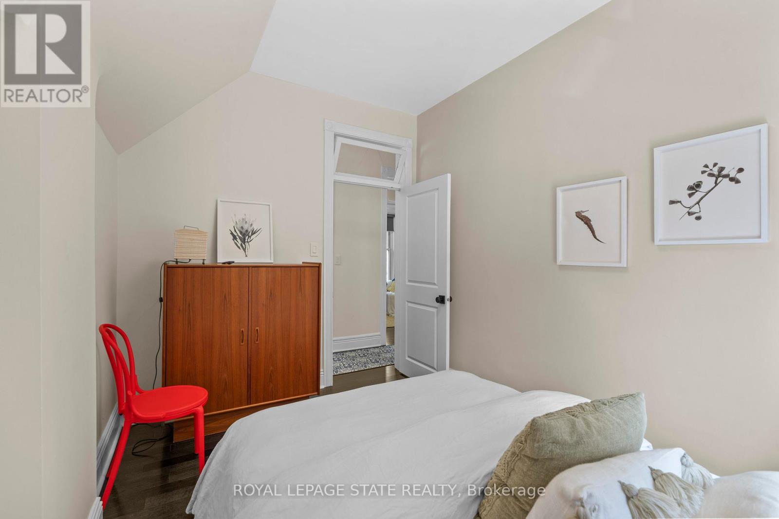 248 Bold Street, Hamilton, Ontario  L8P 1V8 - Photo 27 - X12117384