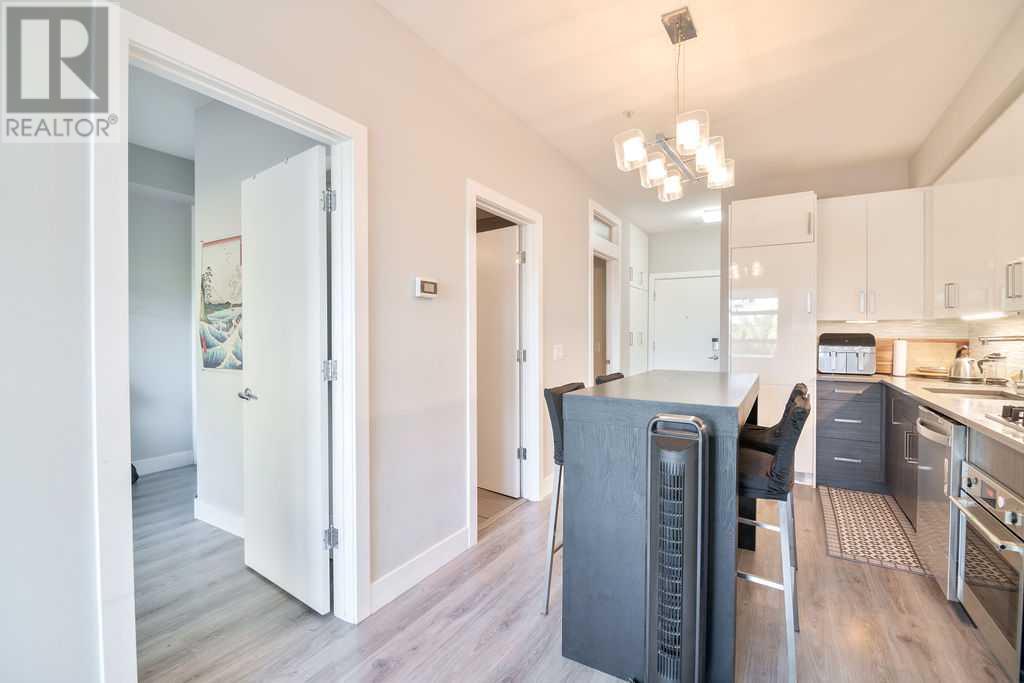 Property at 205, 515 4 Avenue NE image 5