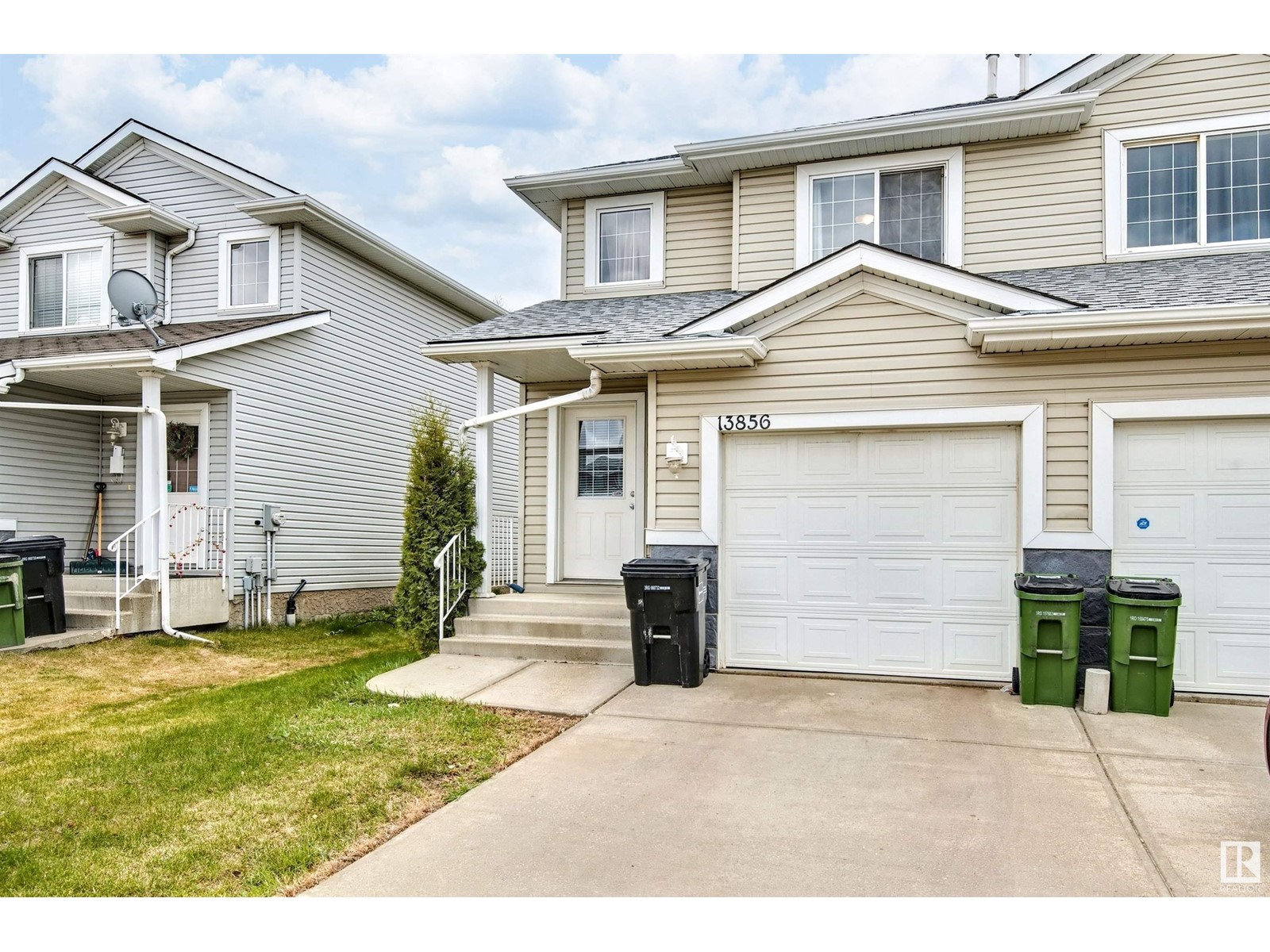 Property at 13856 37 ST NW image 2