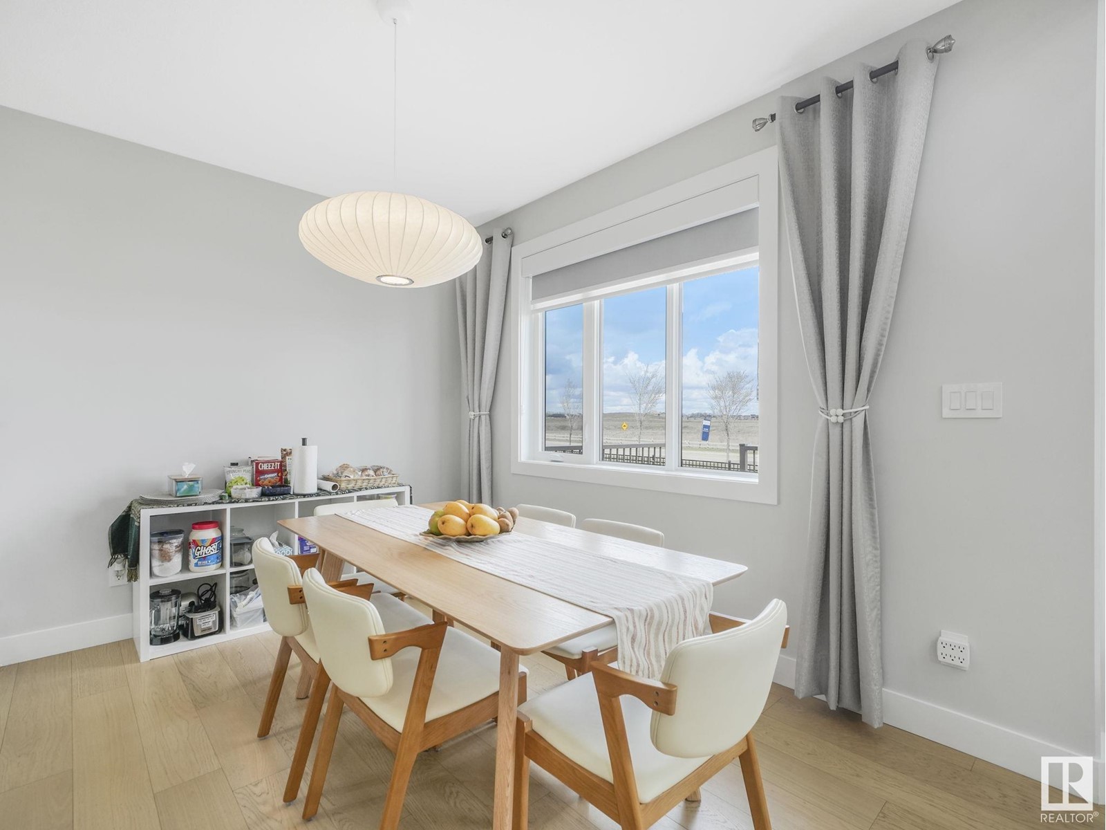 Property at 22208 82 AV NW image 4