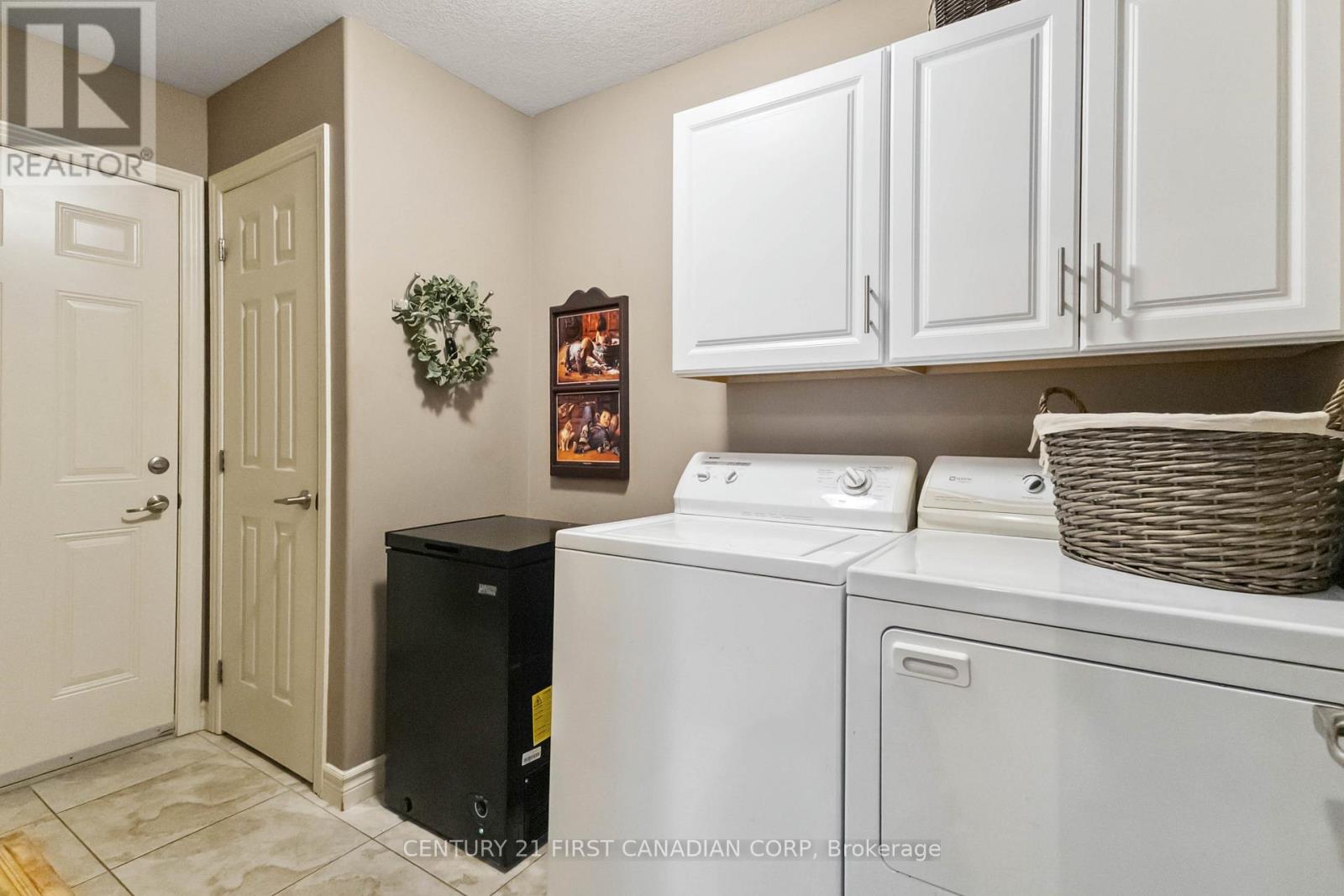 11 - 1430 Highbury Avenue N, London East, Ontario  N5Y 6M4 - Photo 15 - X12117662