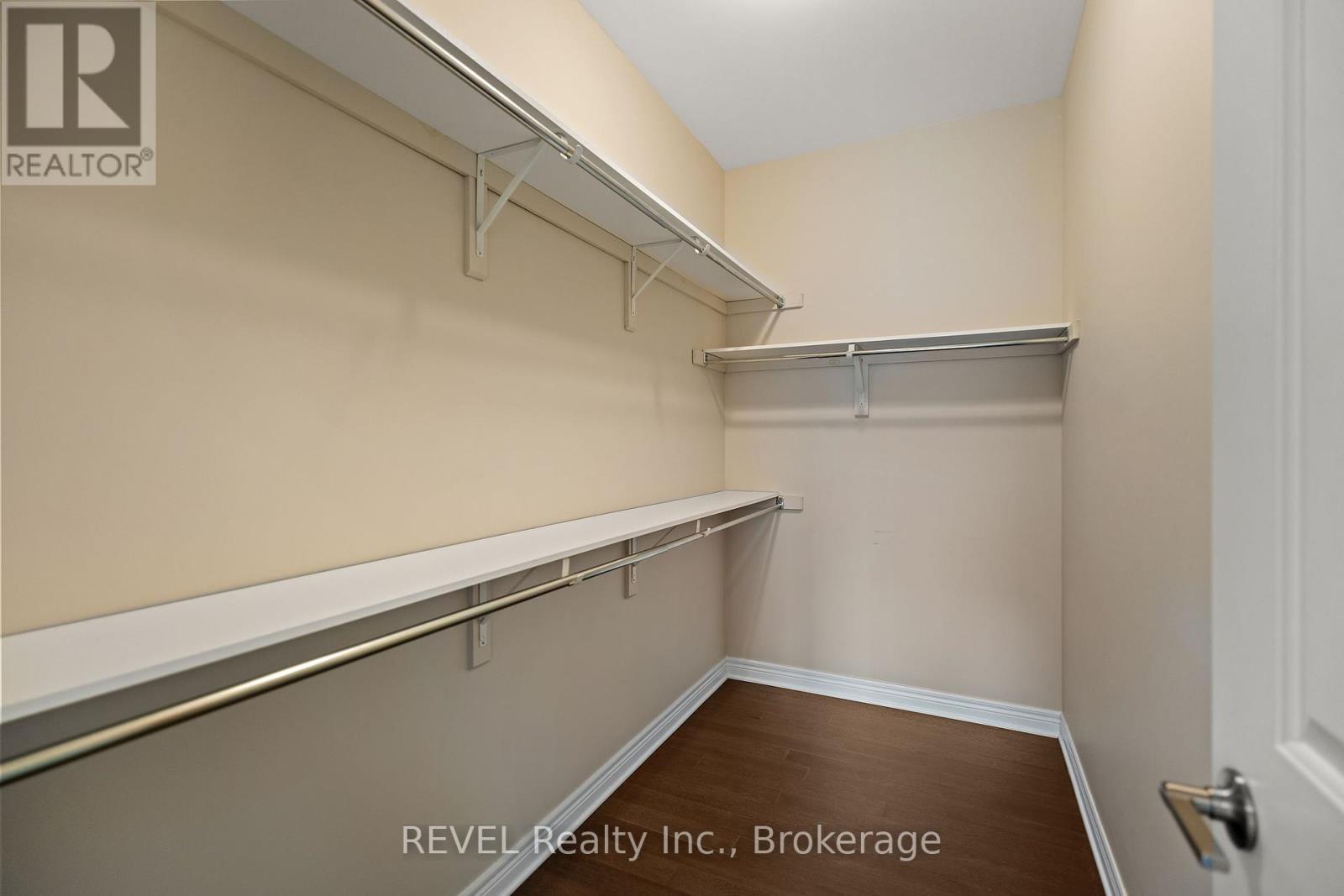 15 Berkshire Drive, St. Catharines (Carlton/bunting), Ontario  L2M 0C2 - Photo 22 - X12111826