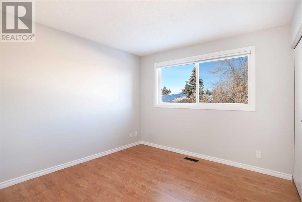 111 Deer Ridge Way Se, Calgary, Alberta  T2J 5Y7 - Photo 33 - A2216022