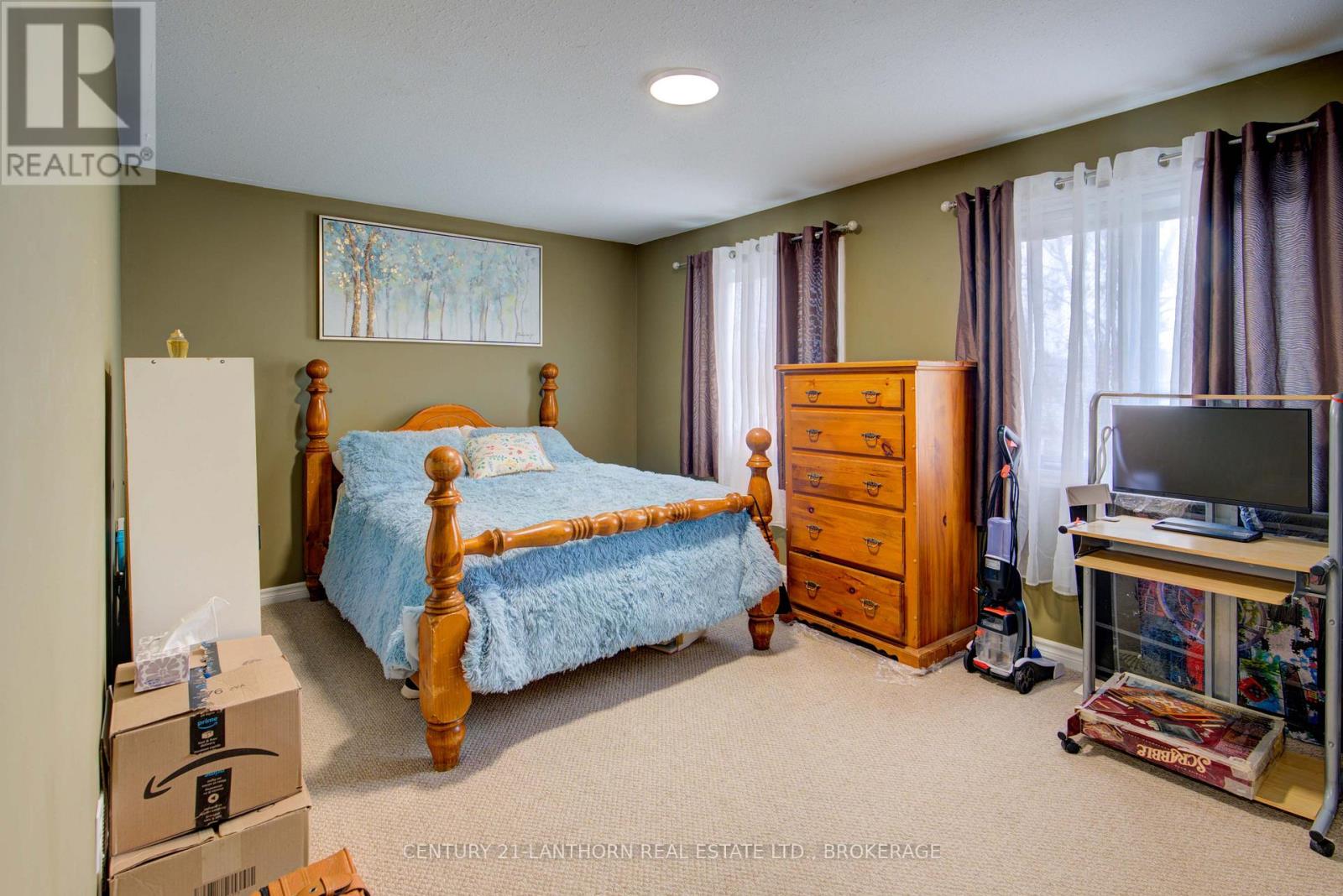 89 Briceland Street, Kingston (Rideau), Ontario  K7K 7H9 - Photo 17 - X12076852