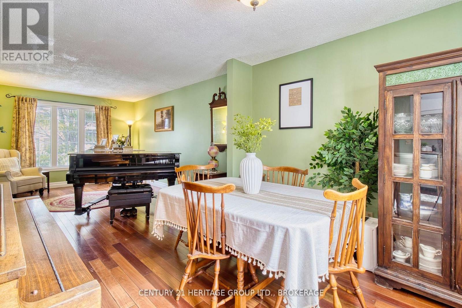 1225 Humberside Drive, Kingston, Ontario  K7P 2J2 - Photo 10 - X12117790