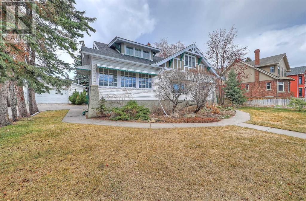 Property at 1731 24 Street SW image 1