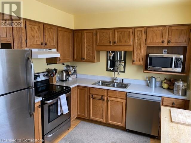 641 Grange Crescent, Waterloo, Ontario  N2T 2L9 - Photo 7 - 40722811