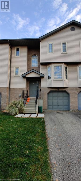 641 Grange Crescent, Waterloo, Ontario  N2T 2L9 - Photo 3 - 40722811