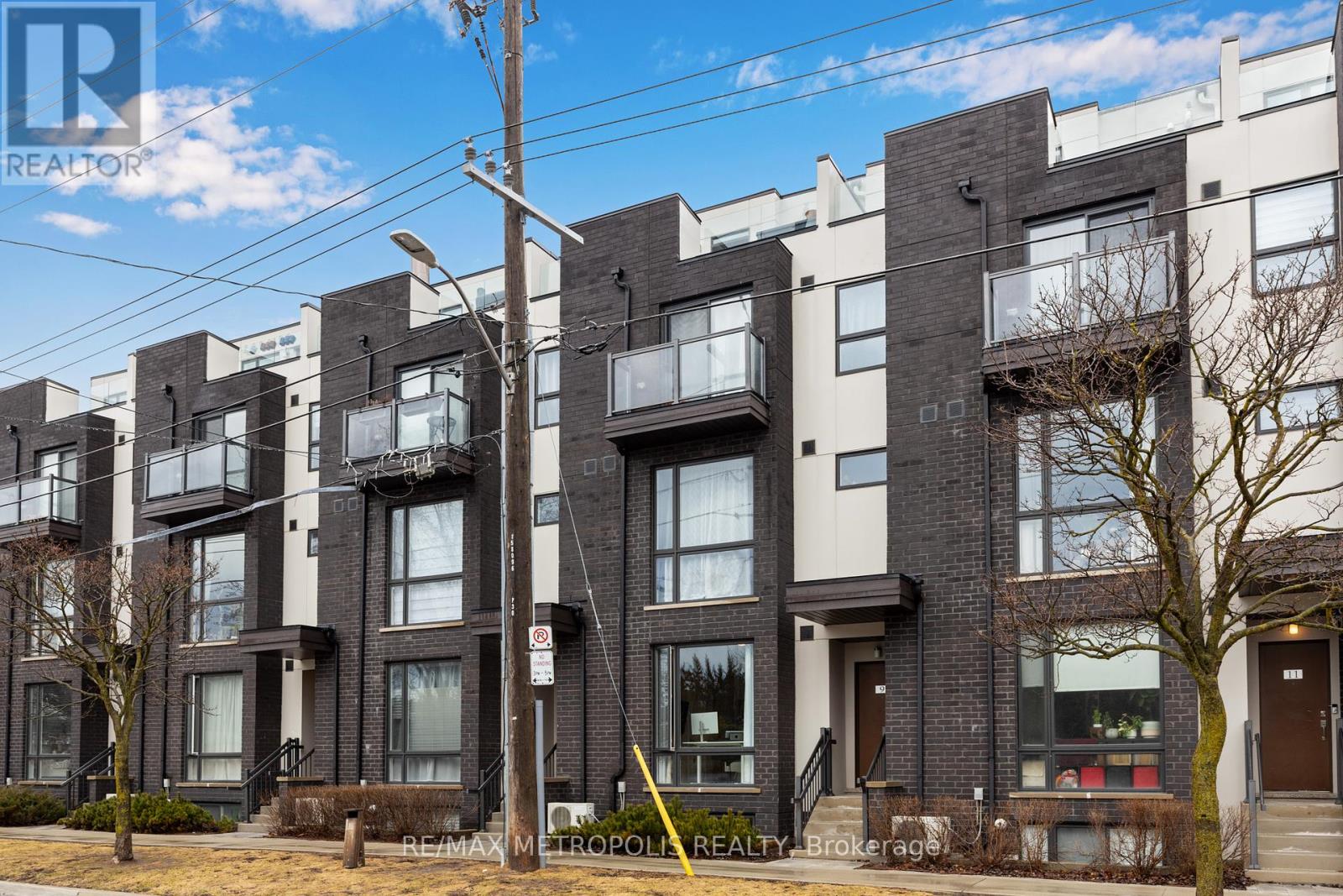 Property at 8 - 24 FIELDWAY ROAD image 2