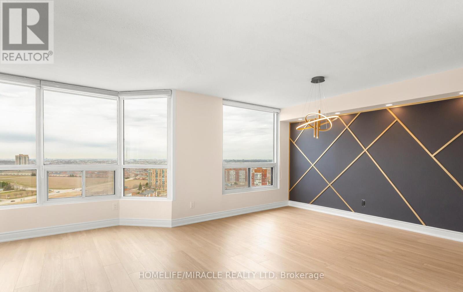 2008 - 4450 Tucana Court, Mississauga (Hurontario), Ontario  L5R 3R4 - Photo 7 - W12117498