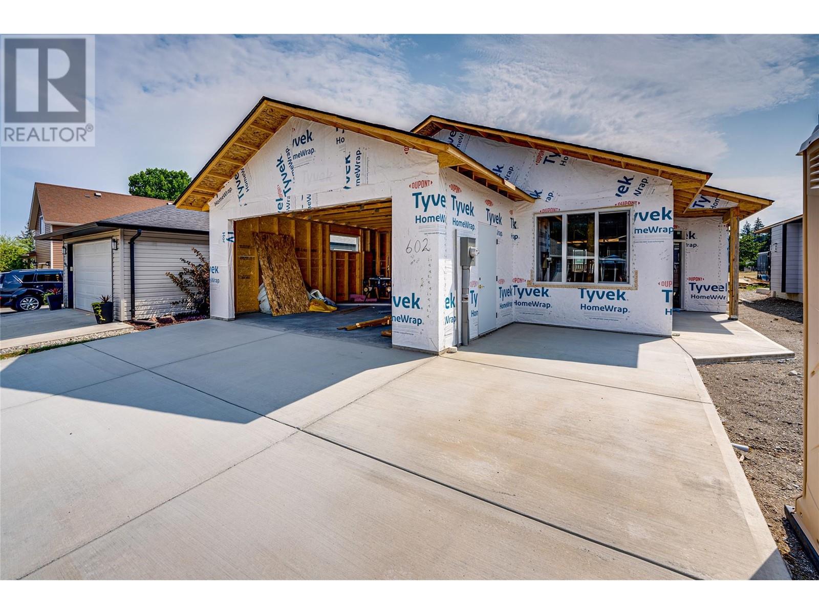 Property at 602 Nighthawk Avenue image 2