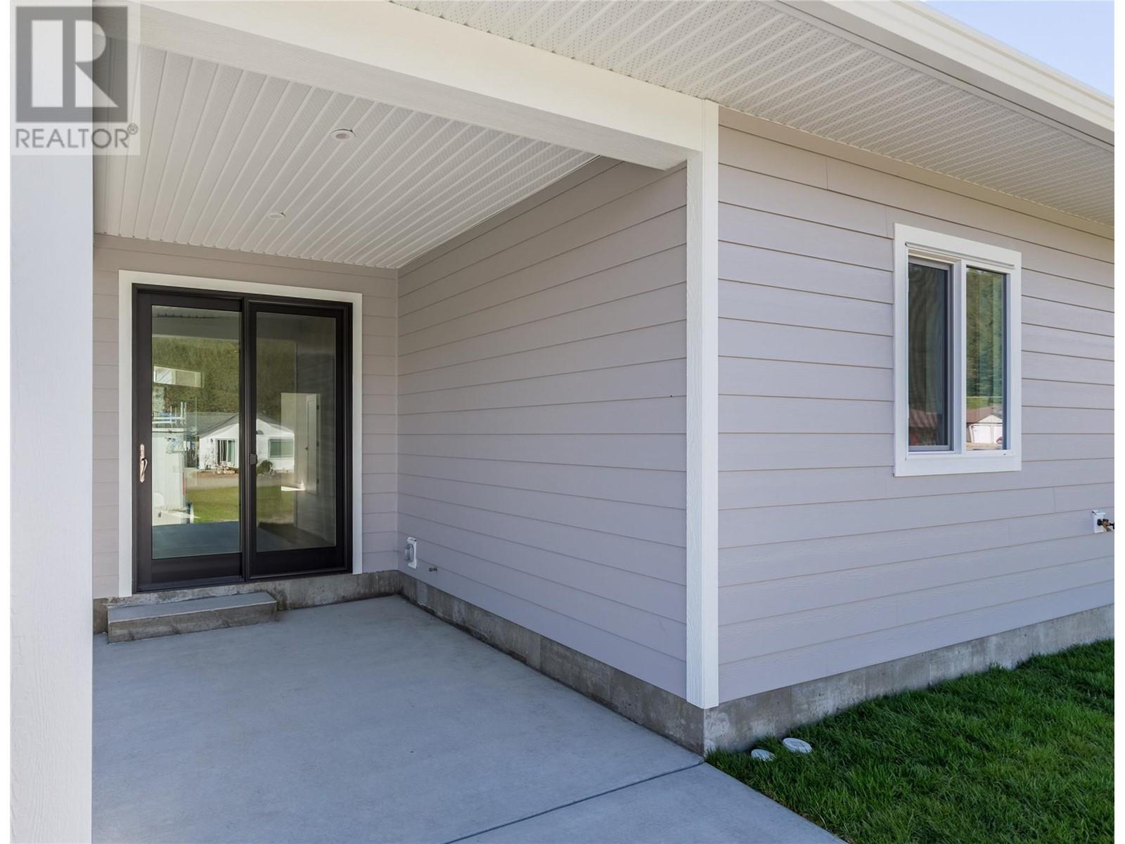 602 Nighthawk Avenue, Vernon, BC V1H2A1