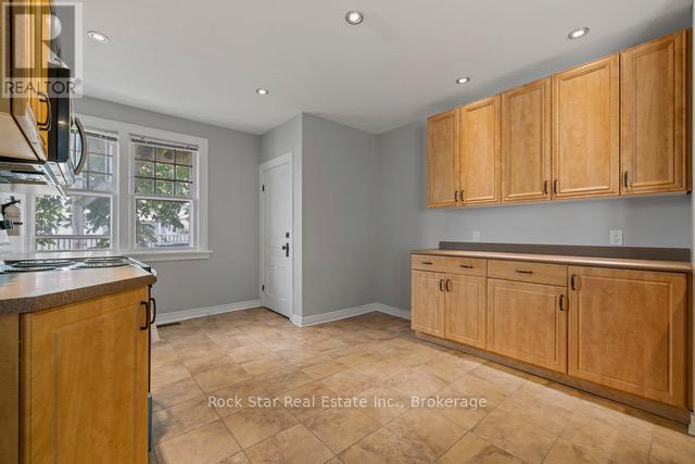 225 Chaffey Street, Welland, Ontario  L3B 2Y7 - Photo 17 - X12055019