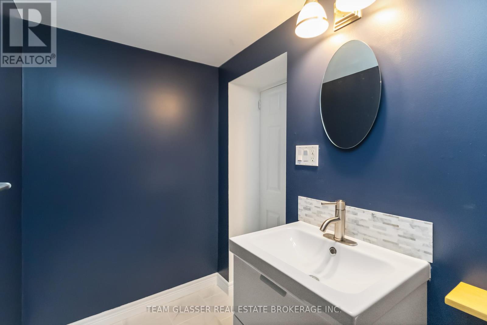 118 Victoria Street, London, Ontario  N6A 2B5 - Photo 36 - X12117819