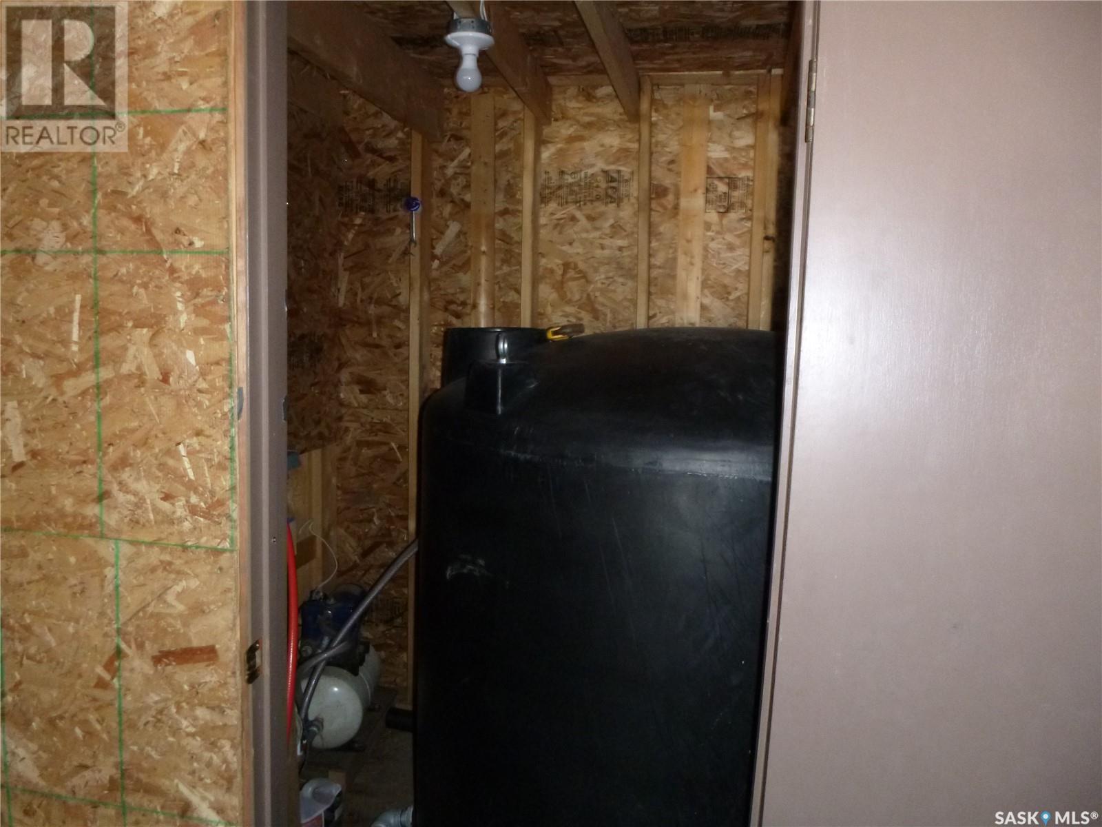 1006 Lake Road, Northern Admin District, Saskatchewan  S0P 0A0 - Photo 18 - SK999582