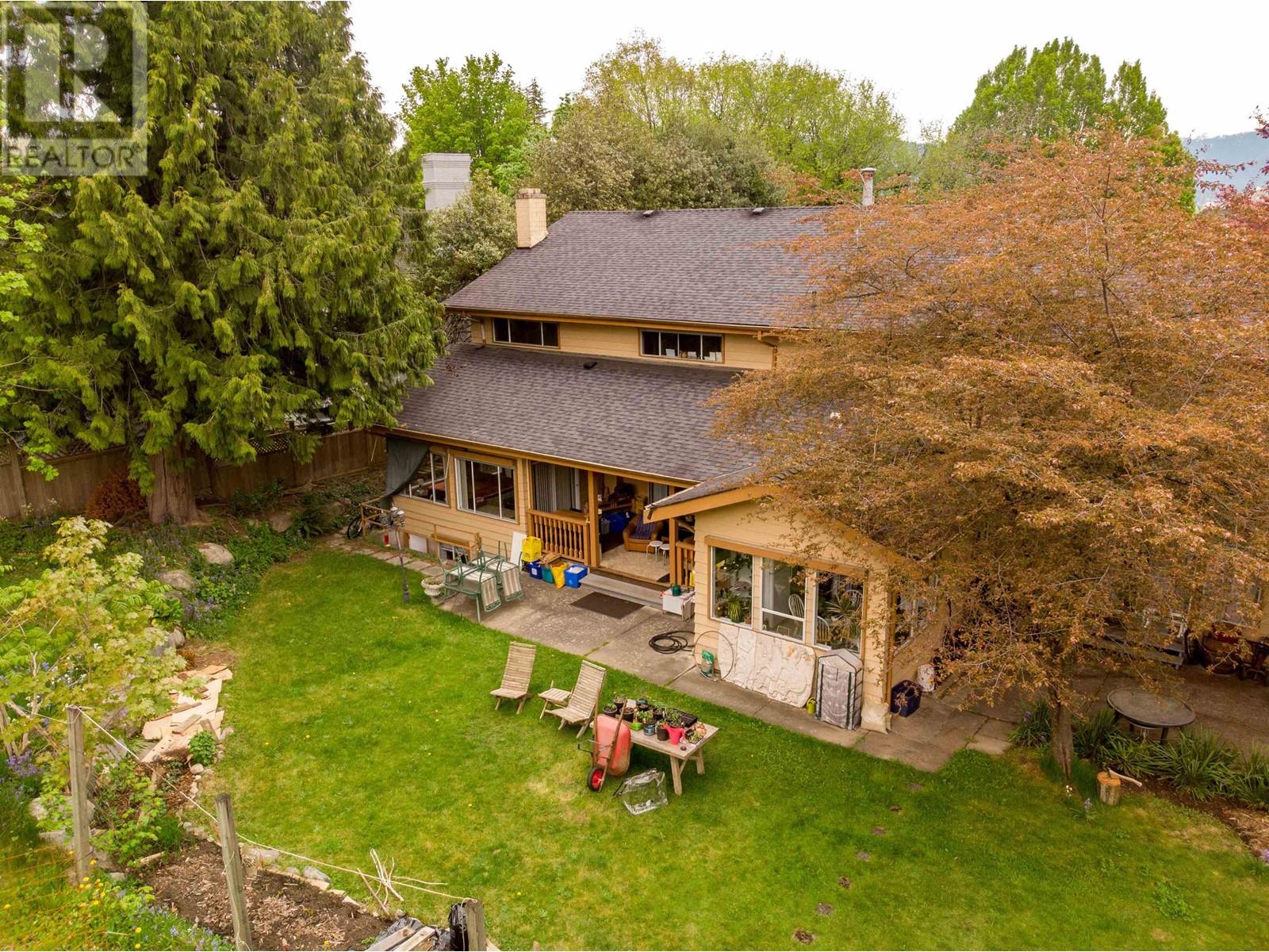 Property at 1020 WOLFE AVENUE image