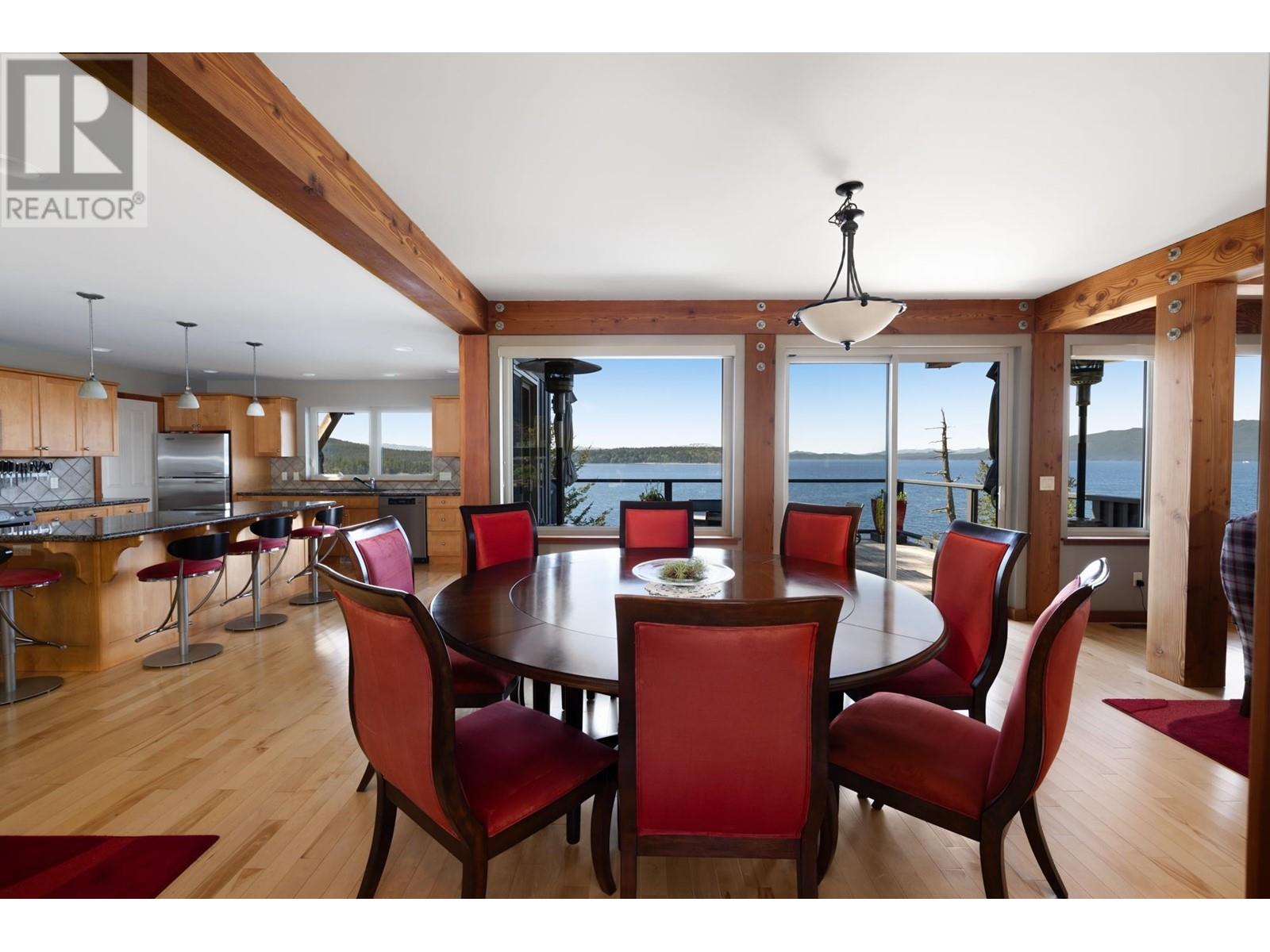 9987 Welcome Wynd, Halfmoon Bay, British Columbia  V7Z 1G5 - Photo 12 - R2997026