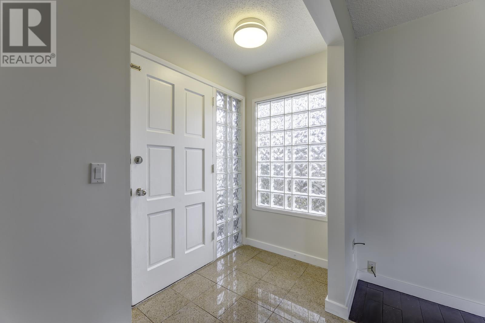 11939 Dover Street, Maple Ridge, British Columbia  V2X 5P6 - Photo 7 - R2996981