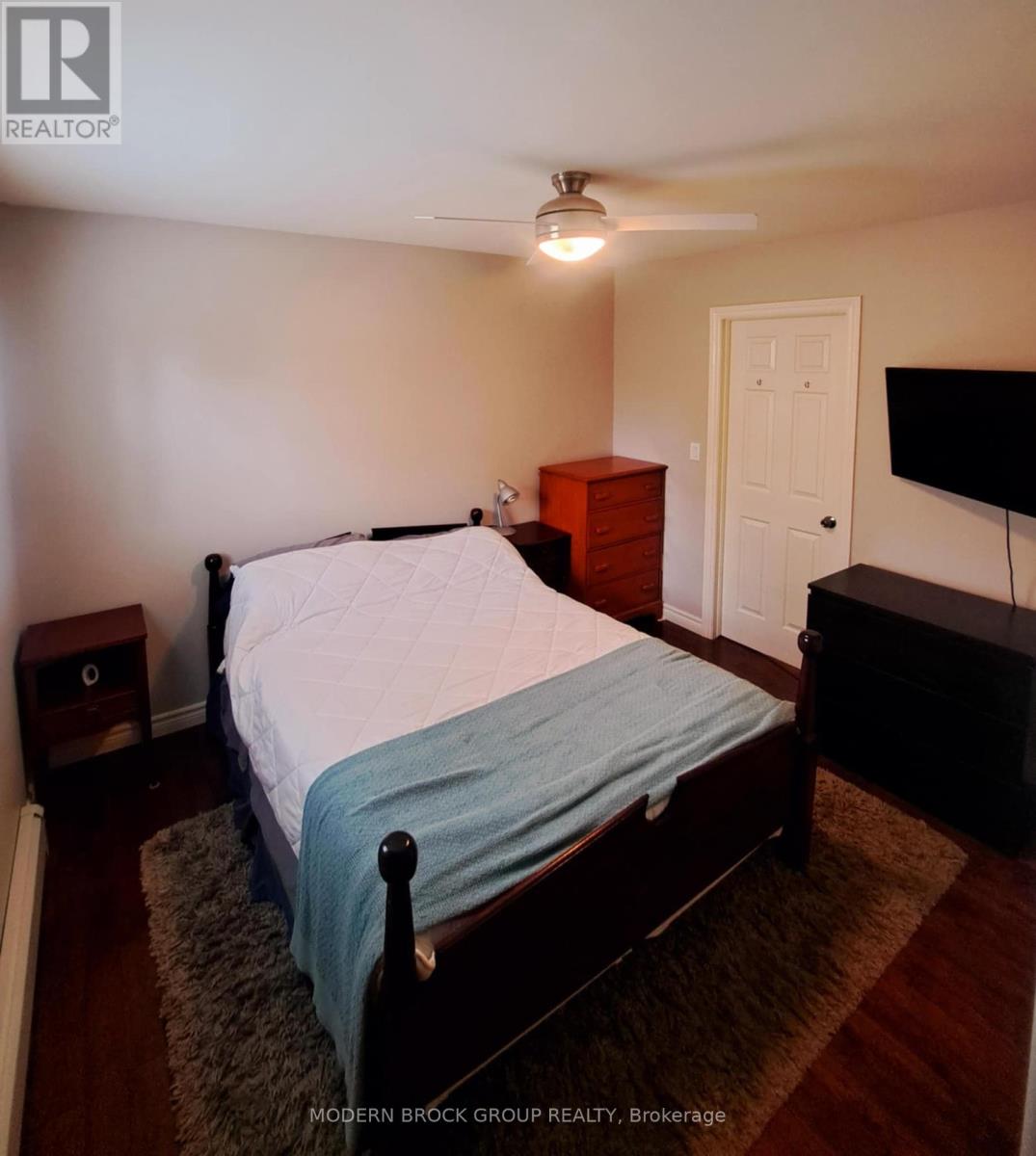 A - 40 Edward Street, Brockville, Ontario  K6V 5K4 - Photo 9 - X12117745