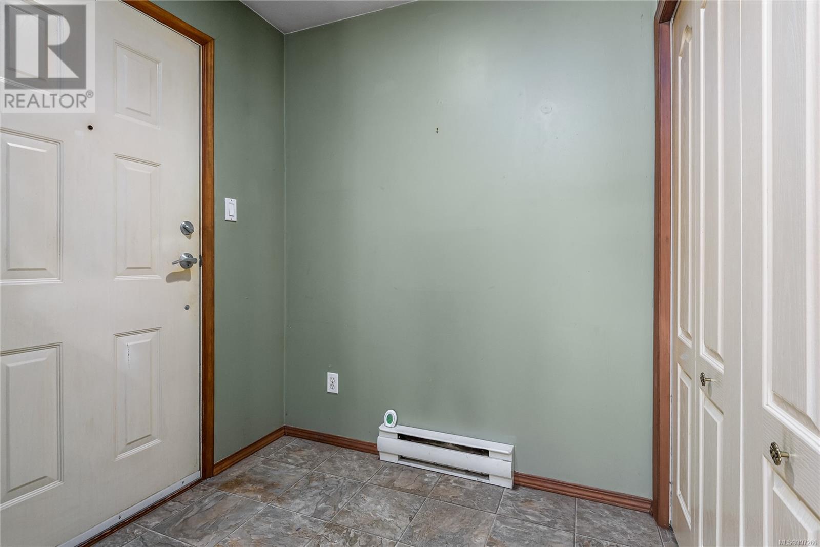 Property at 202 1830 Riverside Lane image 3