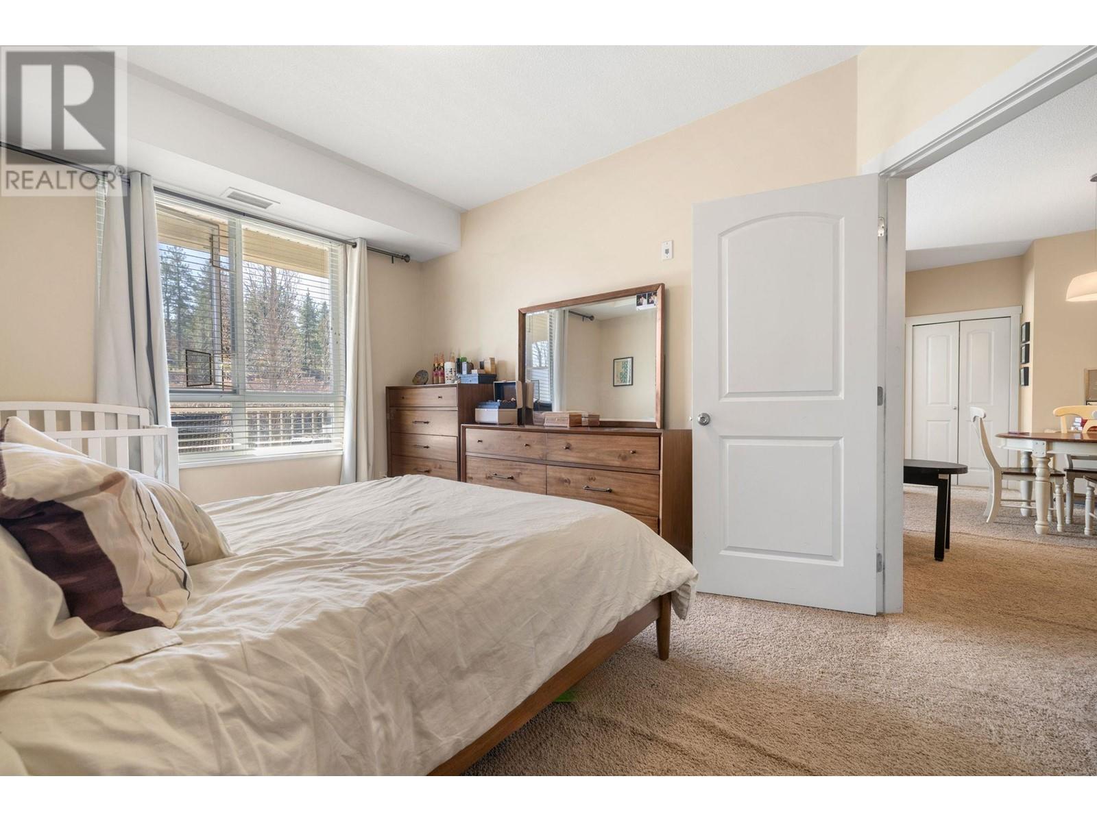 1990 Upper Sundance Drive Unit# 3215, West Kelowna, BC V4T3E7