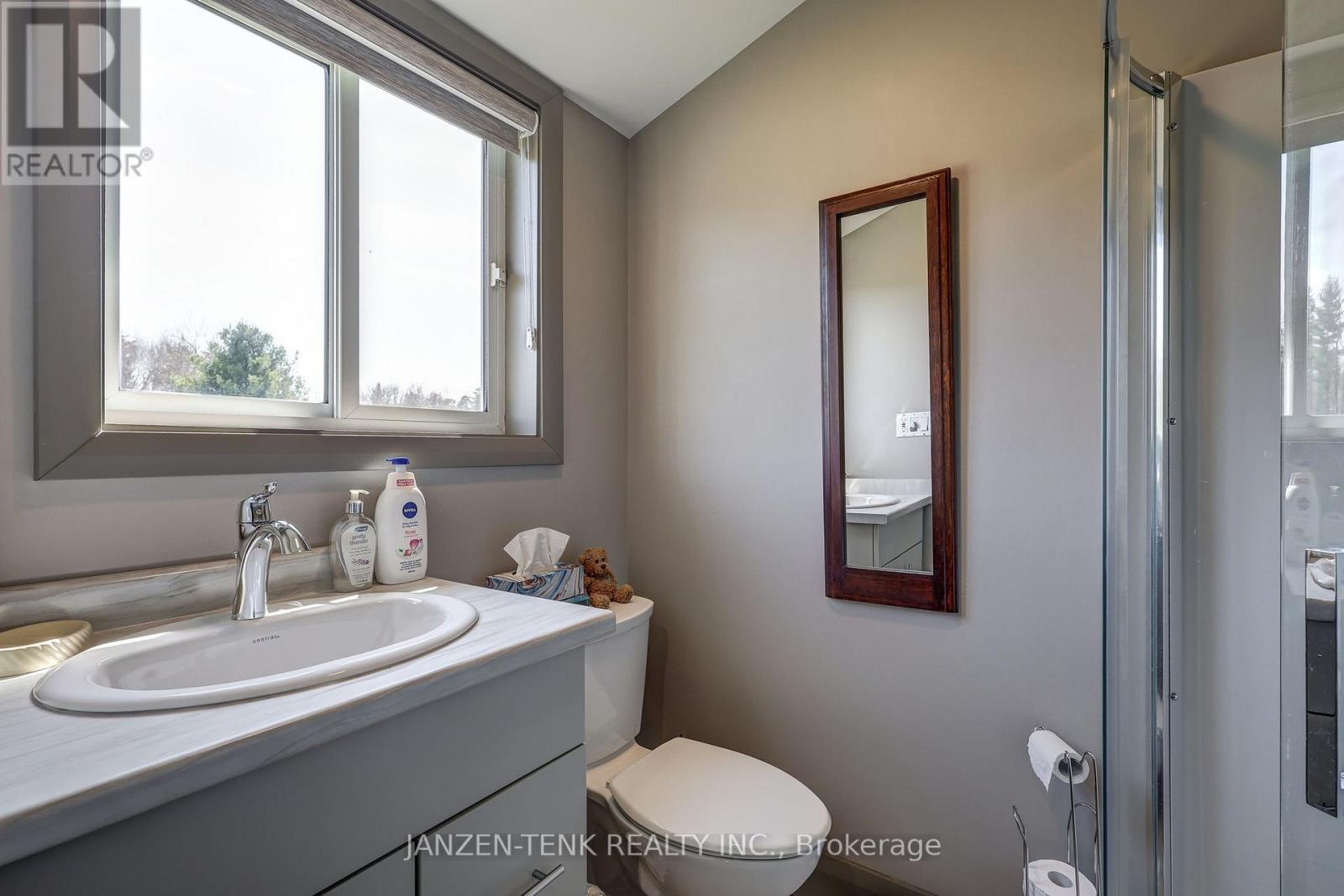 56729 Eden Line, Bayham, Ontario  N0J 1H0 - Photo 21 - X12117499