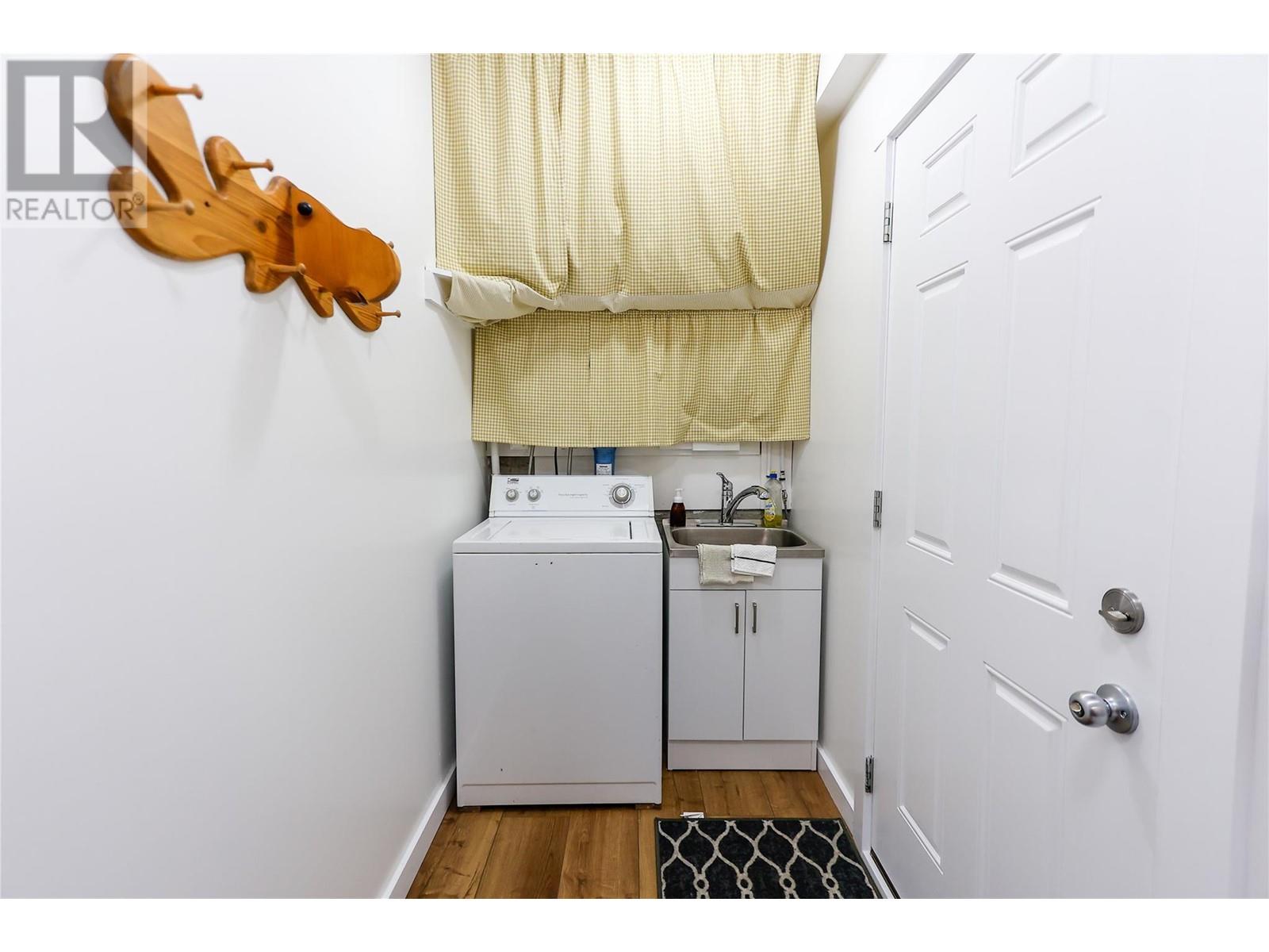 784 Lewis Road, Harrop, British Columbia  V1L 6P7 - Photo 47 - 10333383