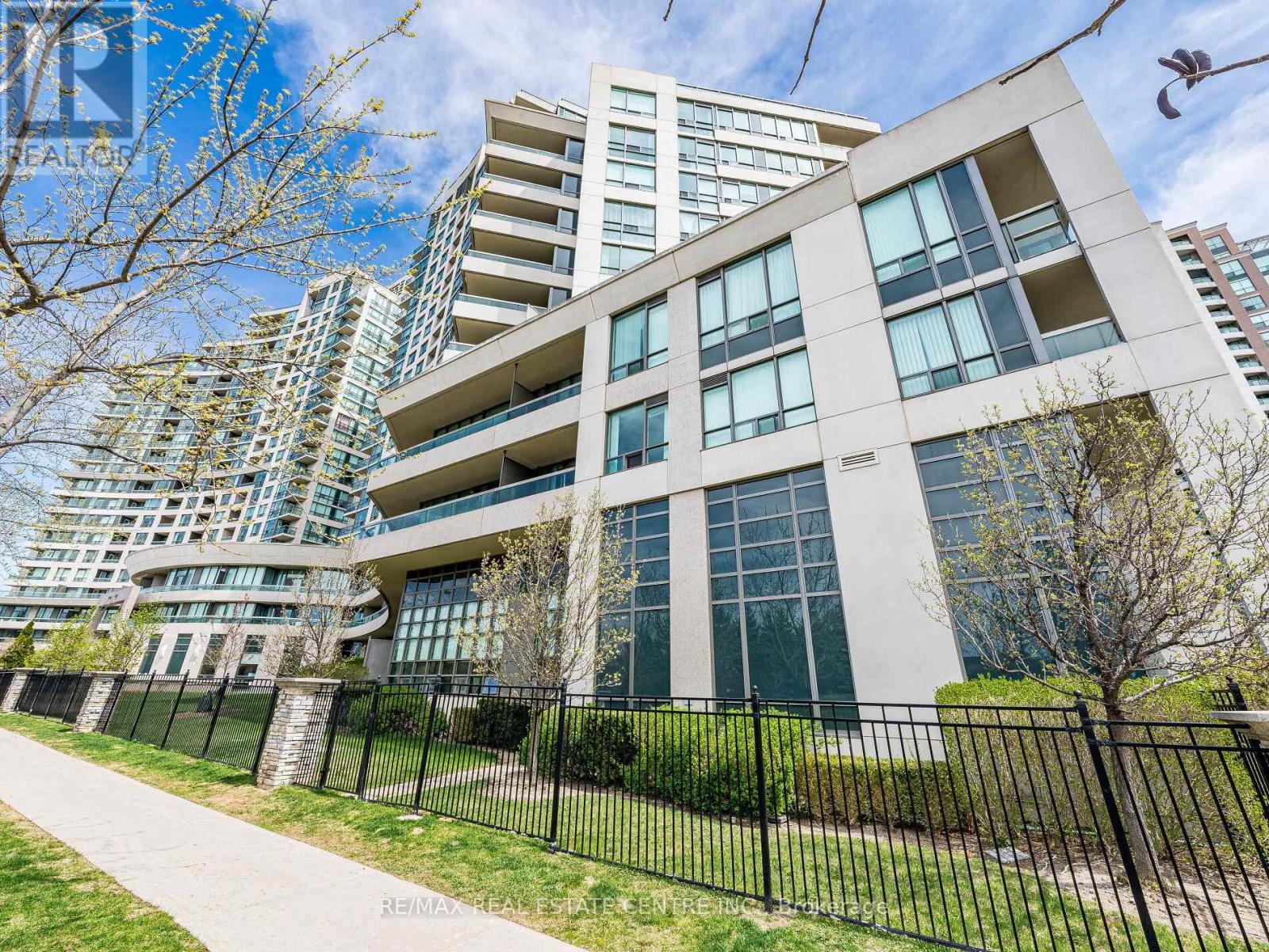 1817 - 509 Beecroft Road, Toronto, Ontario  M2N 0A3 - Photo 3 - C12111441