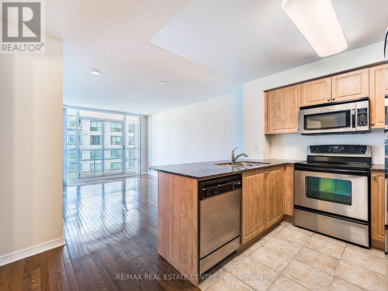 1817 - 509 Beecroft Road, Toronto, Ontario  M2N 0A3 - Photo 8 - C12111441