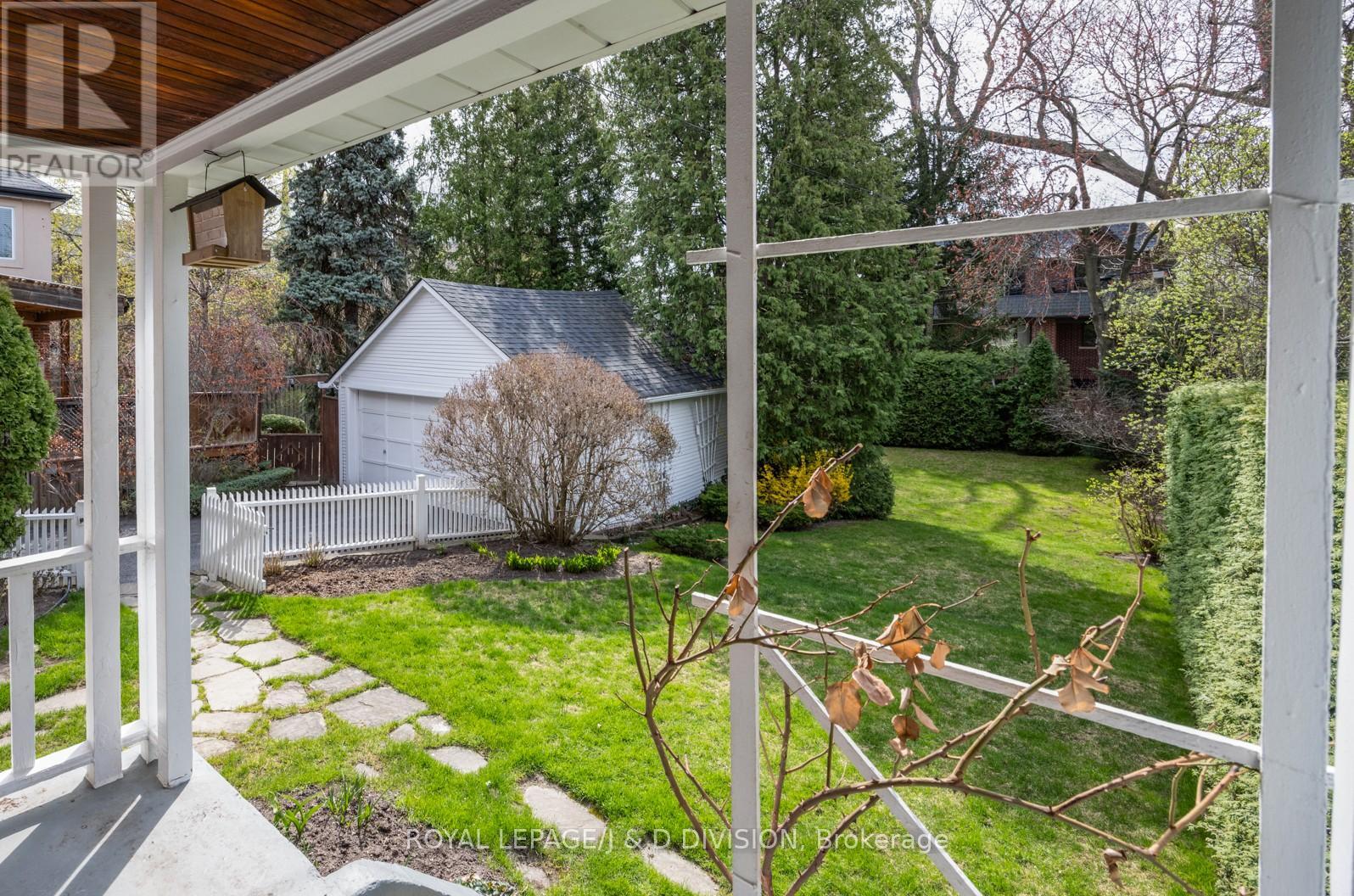 285 St Leonards Avenue, Toronto, Ontario  M4N 1K9 - Photo 39 - C12117316