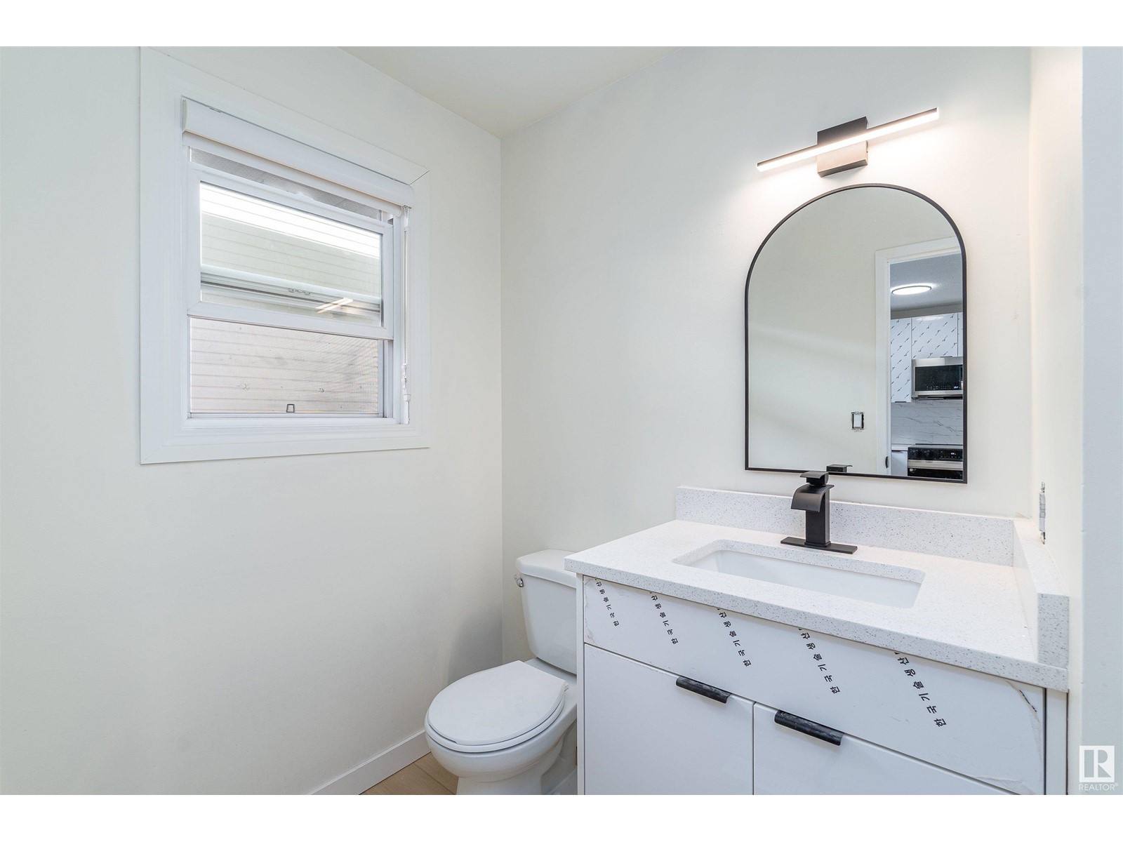 10449 24 Av Nw, Edmonton, Alberta  T6J 4S2 - Photo 20 - E4433797