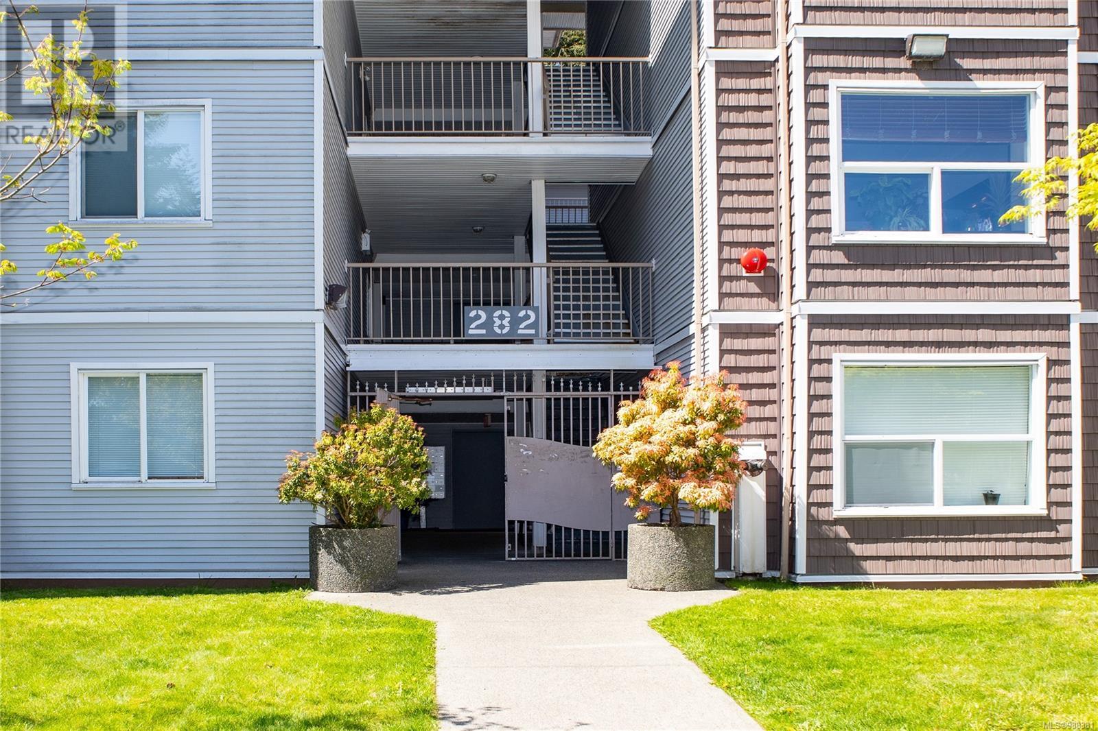 307 282 Birch St, Campbell River, British Columbia  V9W 2S3 - Photo 4 - 988381