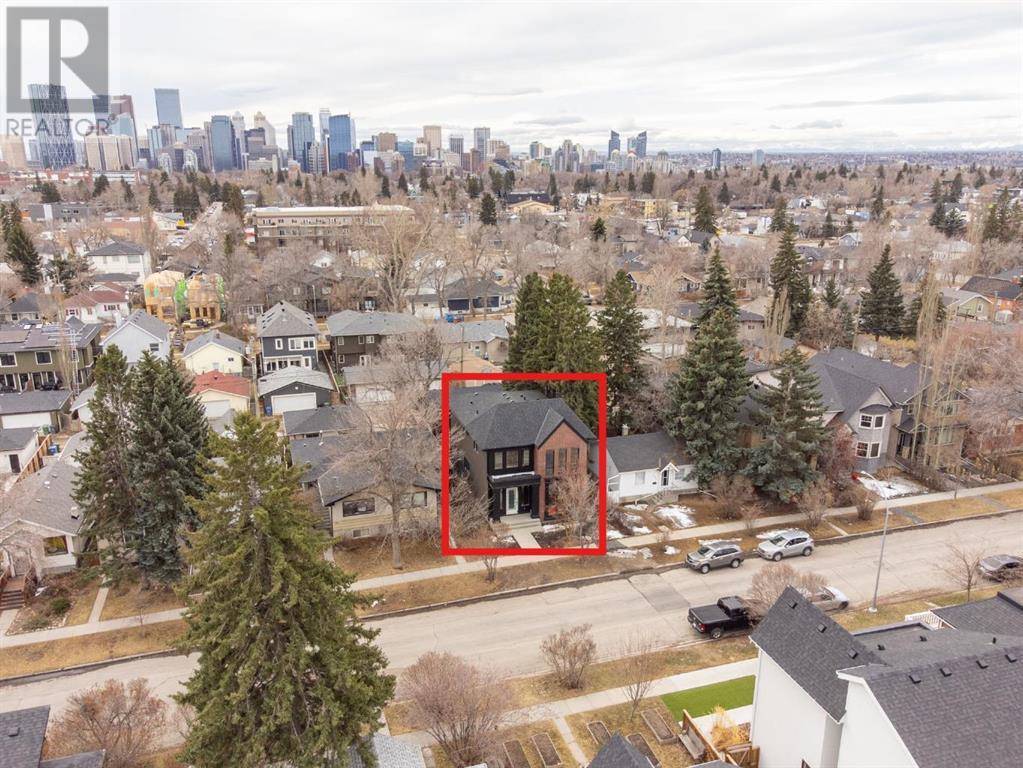 Property at 433 19 Avenue NW image 3