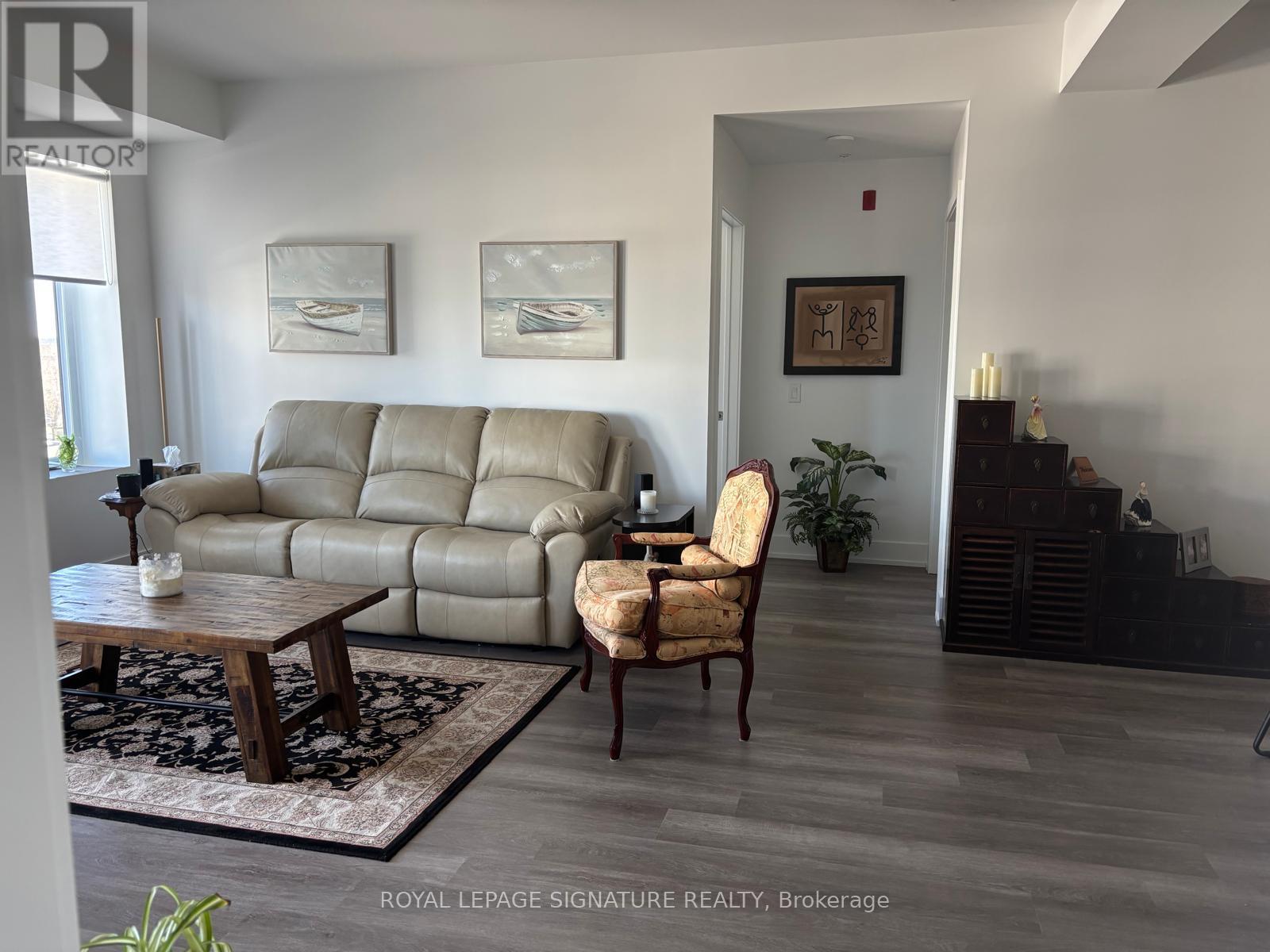 405 - 19a West Street N, Kawartha Lakes, Ontario  K9V 1C4 - Photo 4 - X12114262