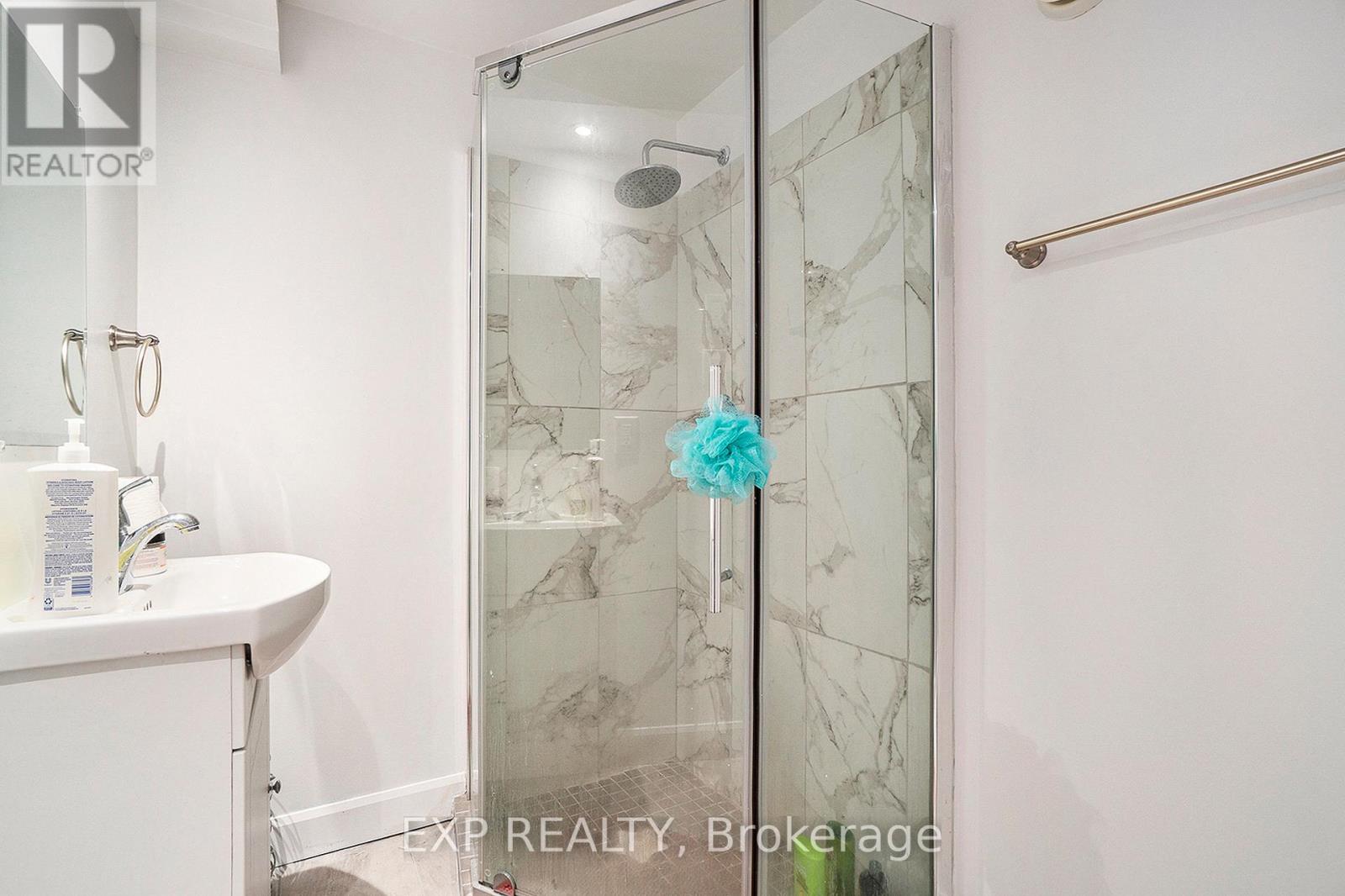 619 Moorpark Avenue, Ottawa, Ontario  K2M 0B6 - Photo 15 - X12078707