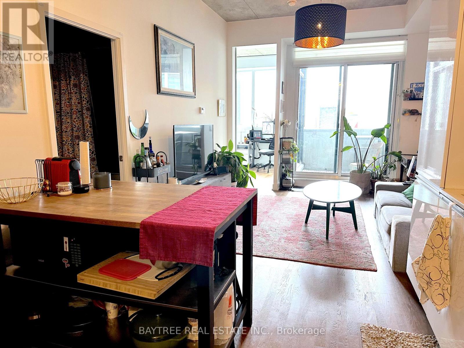 323 - 20 Minowan Miikan Lane, Toronto, Ontario  M6J 0E5 - Photo 2 - C12039133