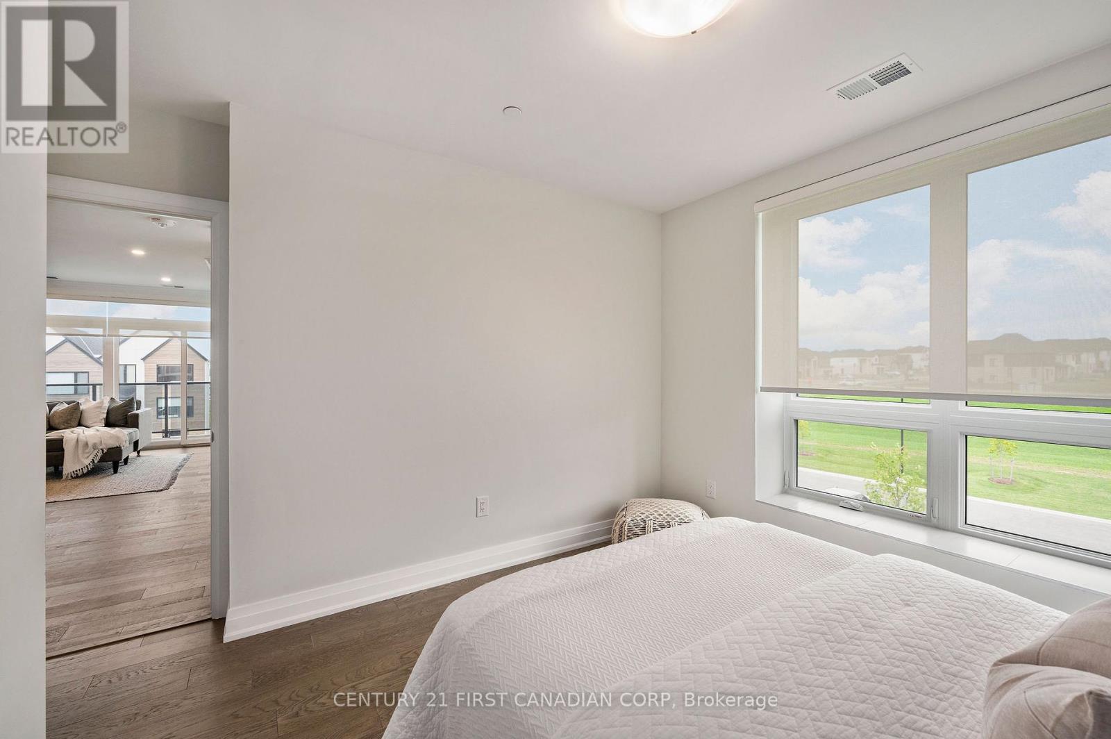 315 - 1975 Fountain Grass Drive, London South, Ontario  N6K 0M3 - Photo 12 - X12116961